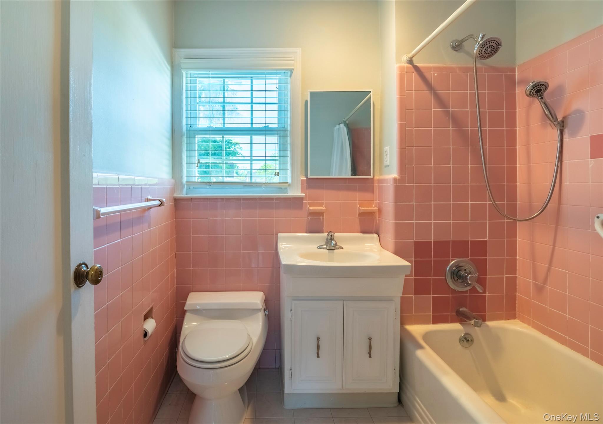 172 Hillside Avenue Property Photo 17