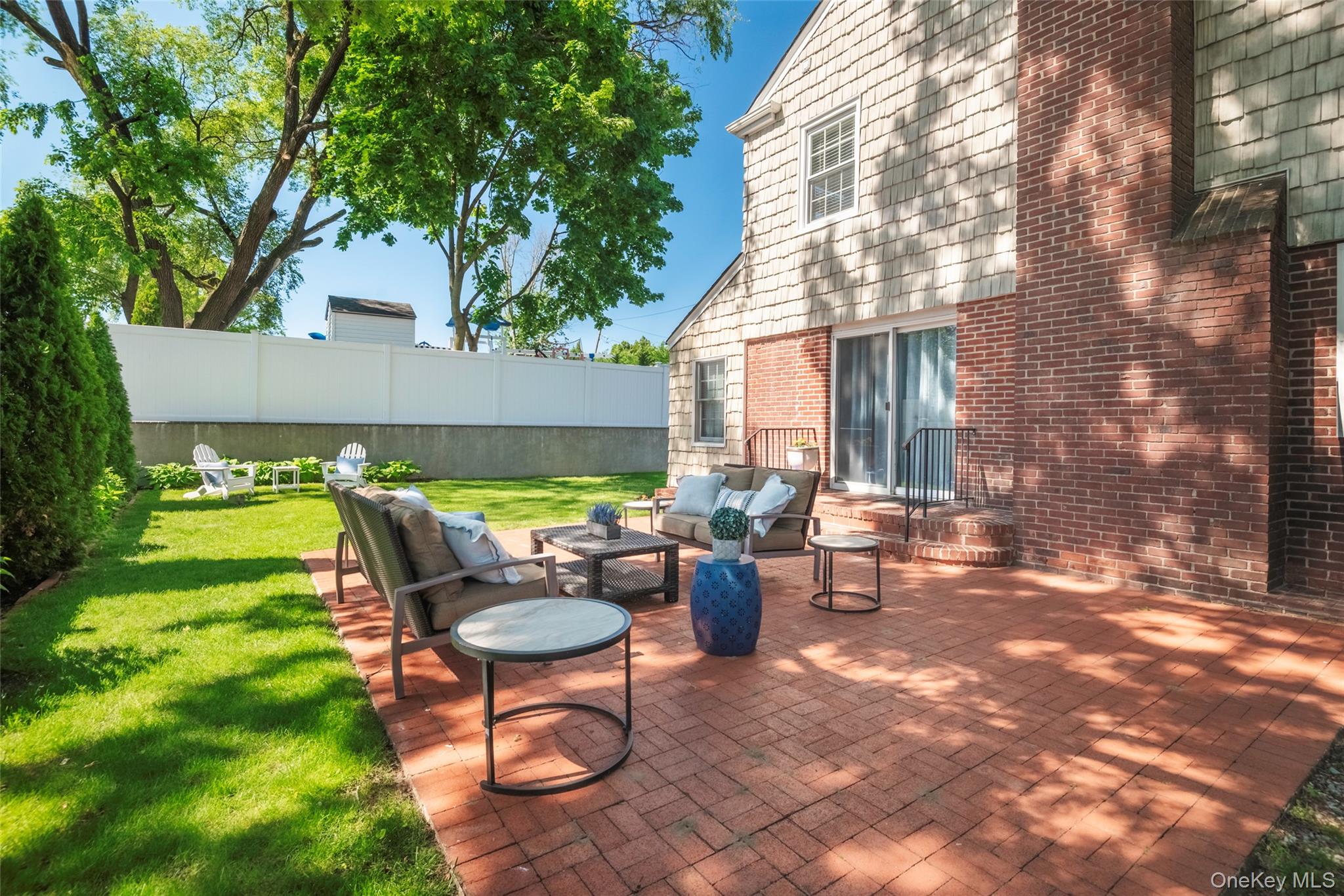 172 Hillside Avenue Property Photo 28