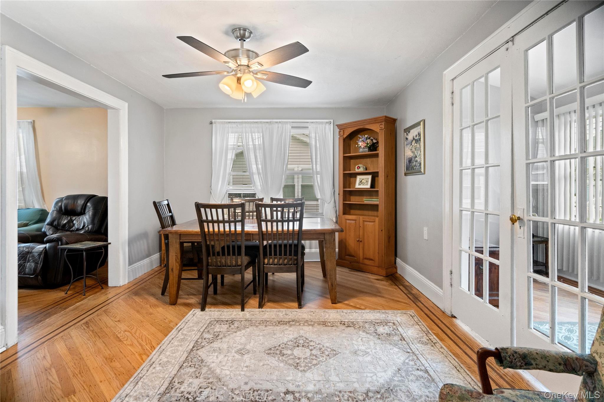 14 Filbert Street Property Photo 8