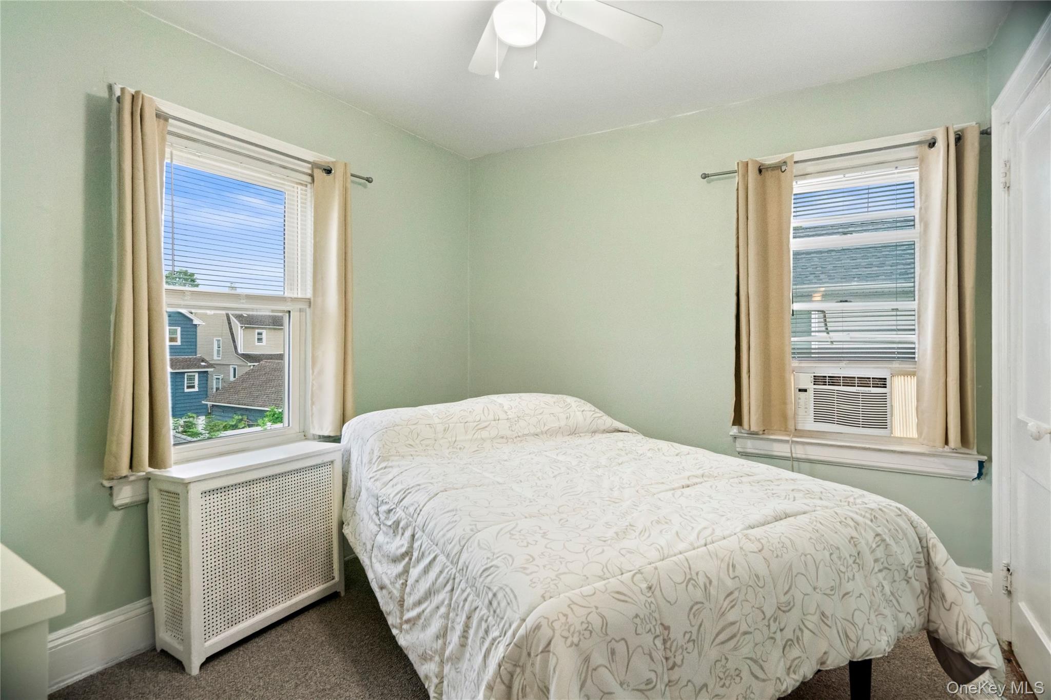 14 Filbert Street Property Photo 23