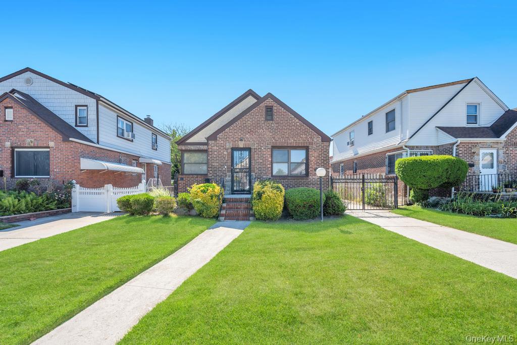 11909 230th Street Property Photo 4