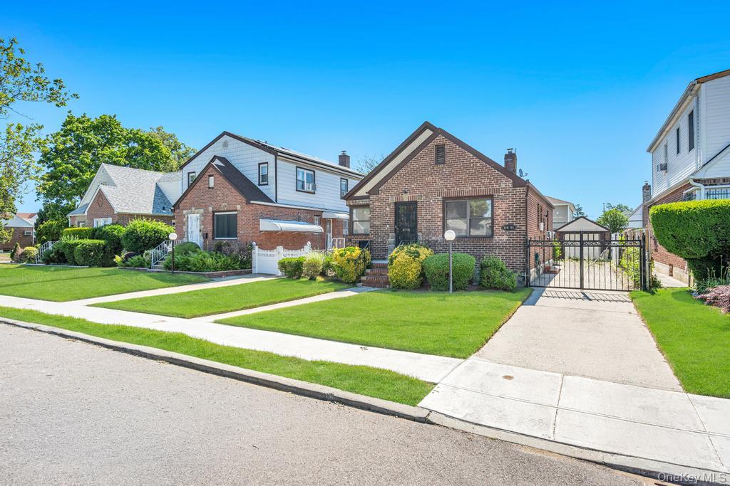 11909 230th Street Property Photo 5