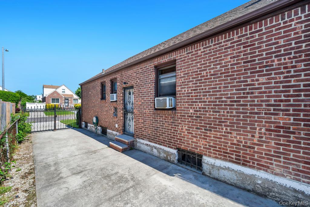 11909 230th Street Property Photo 7