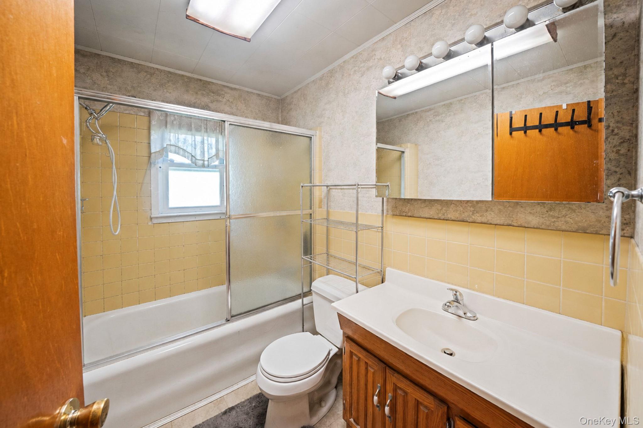 561 Chestnut Street Property Photo 10