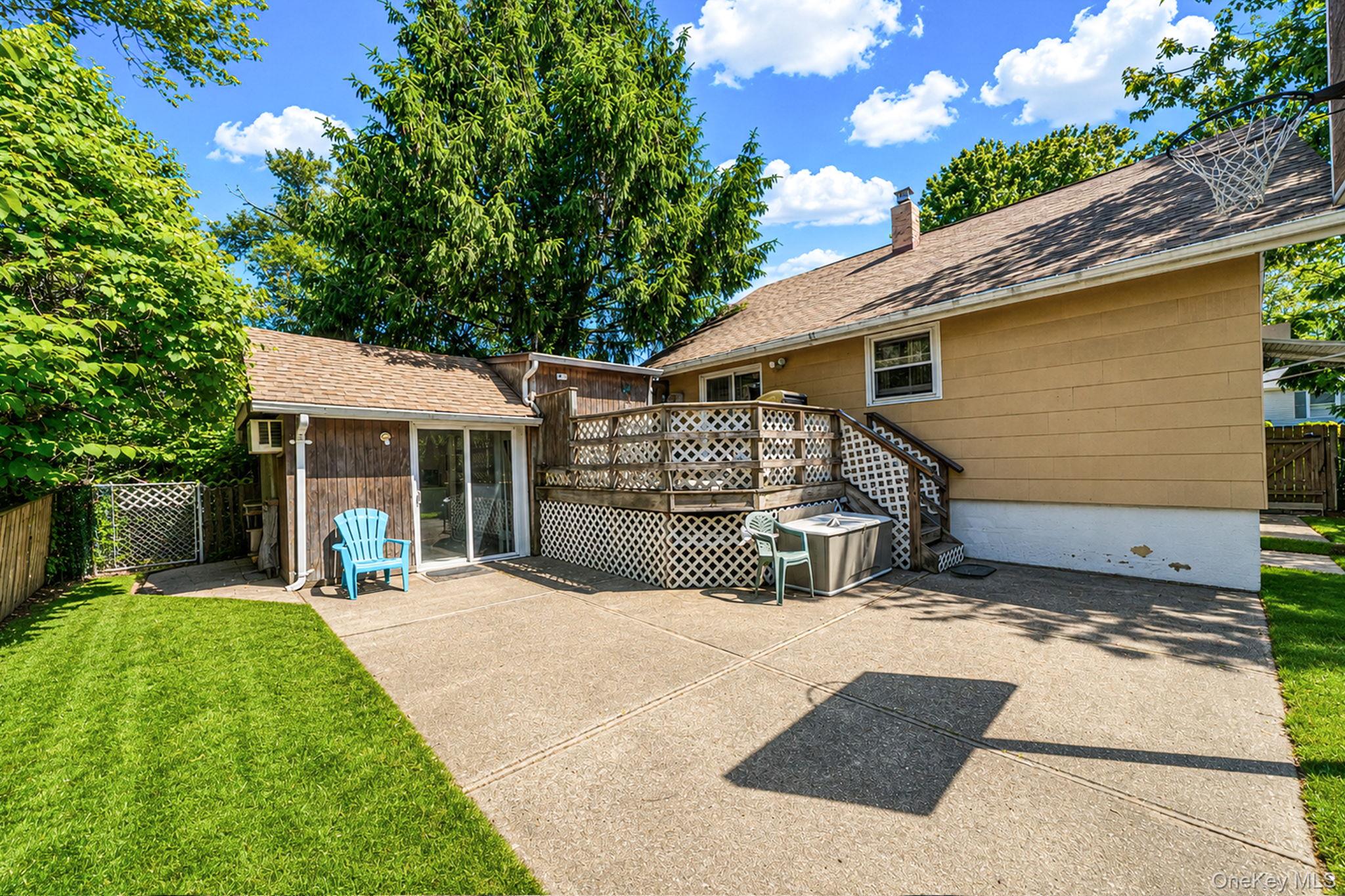 561 Chestnut Street Property Photo 19