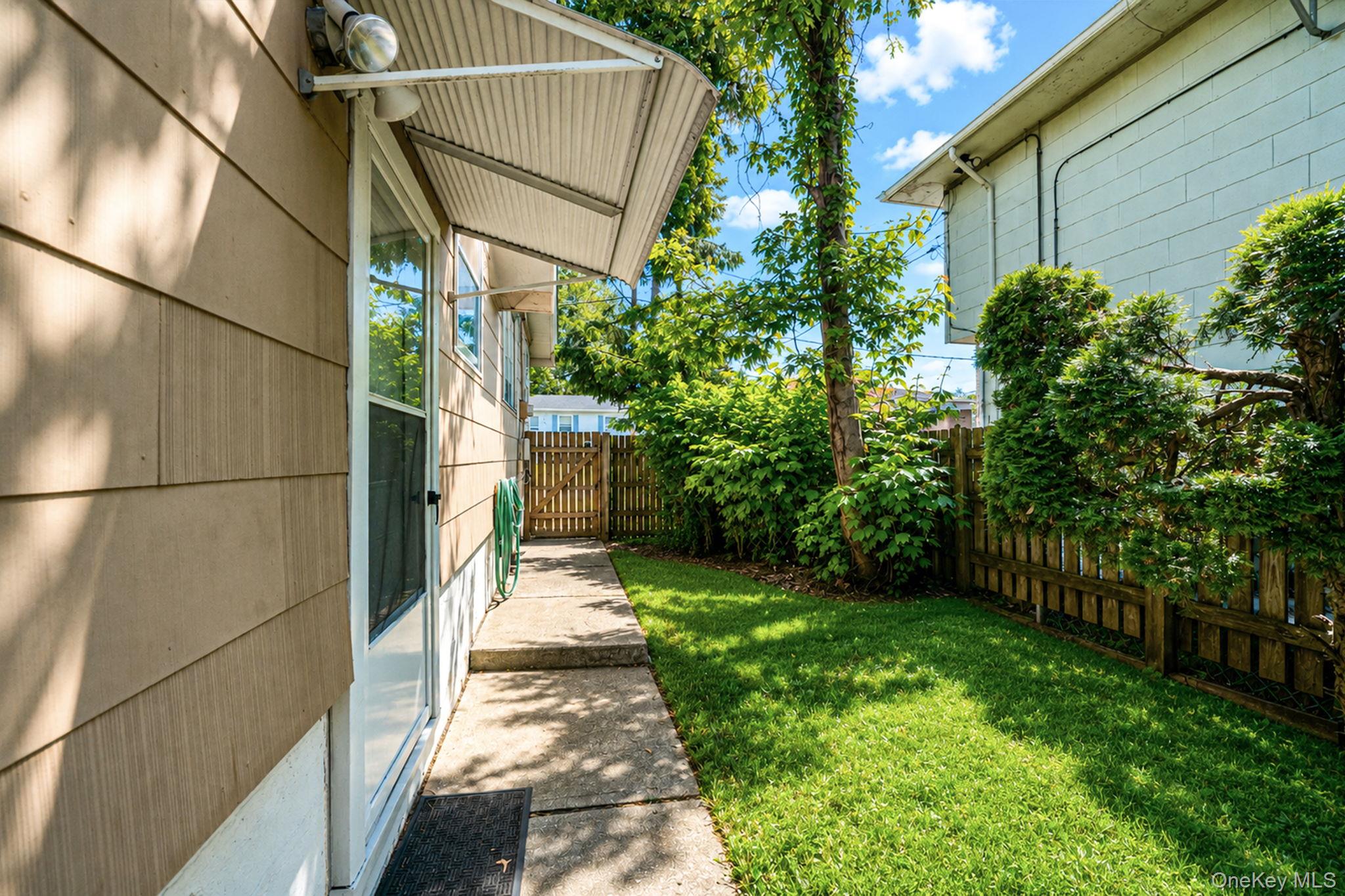 561 Chestnut Street Property Photo 22
