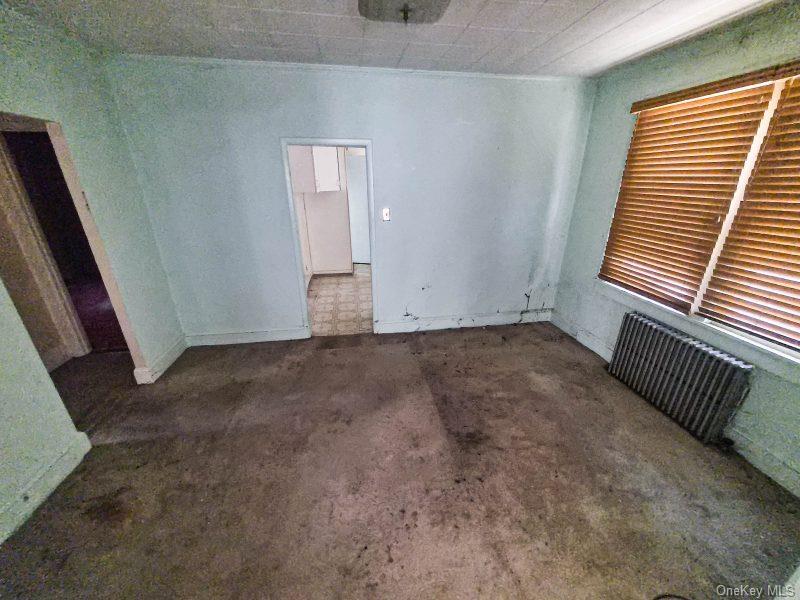 185 S Brookside Avenue Property Photo 3
