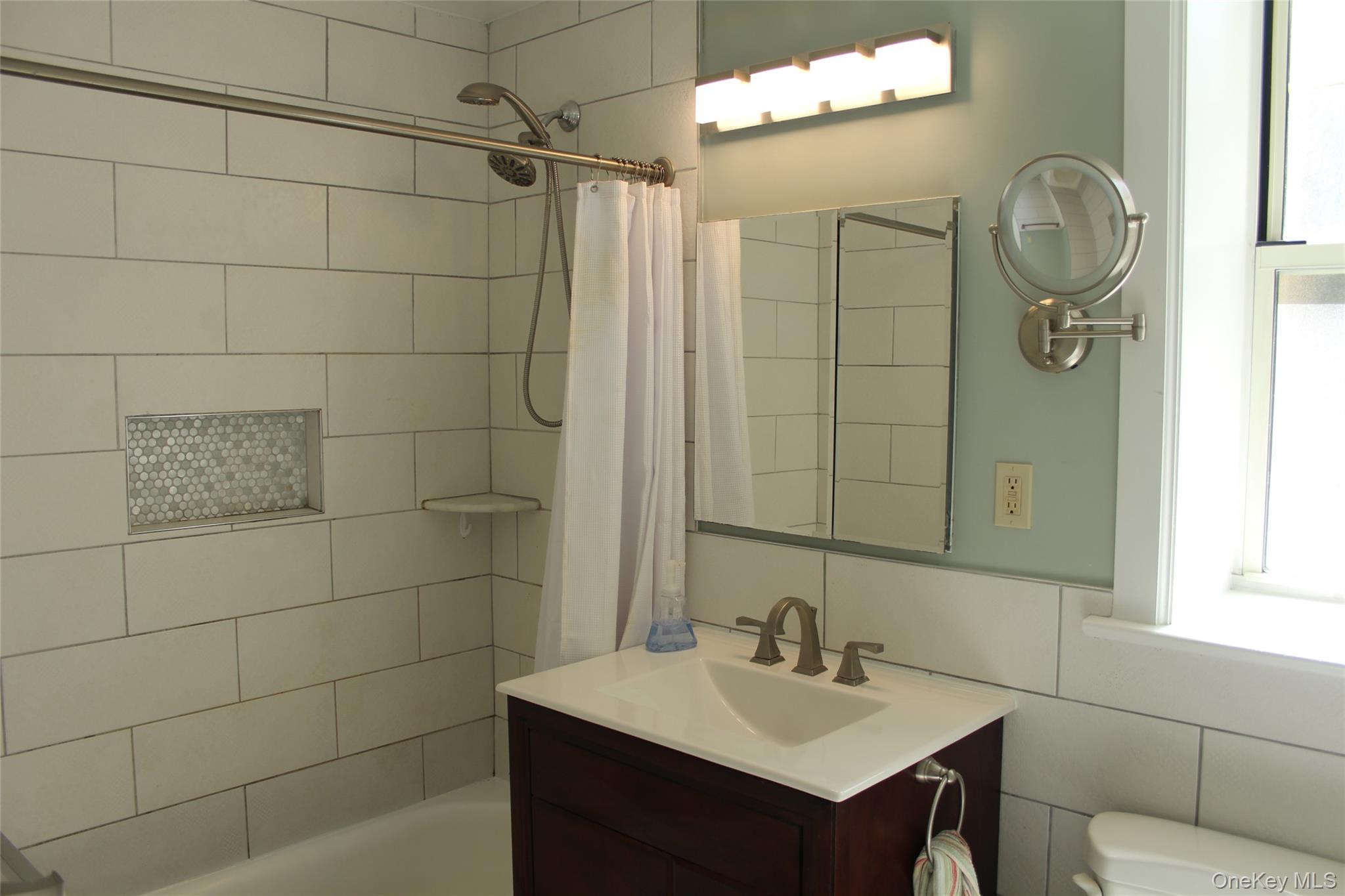 85 Bronx River Road 2k Property Photo 15