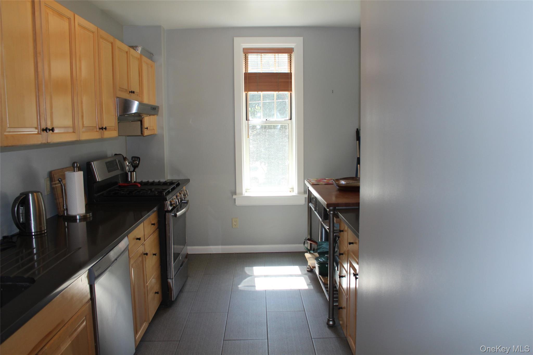 85 Bronx River Road 2k Property Photo 17