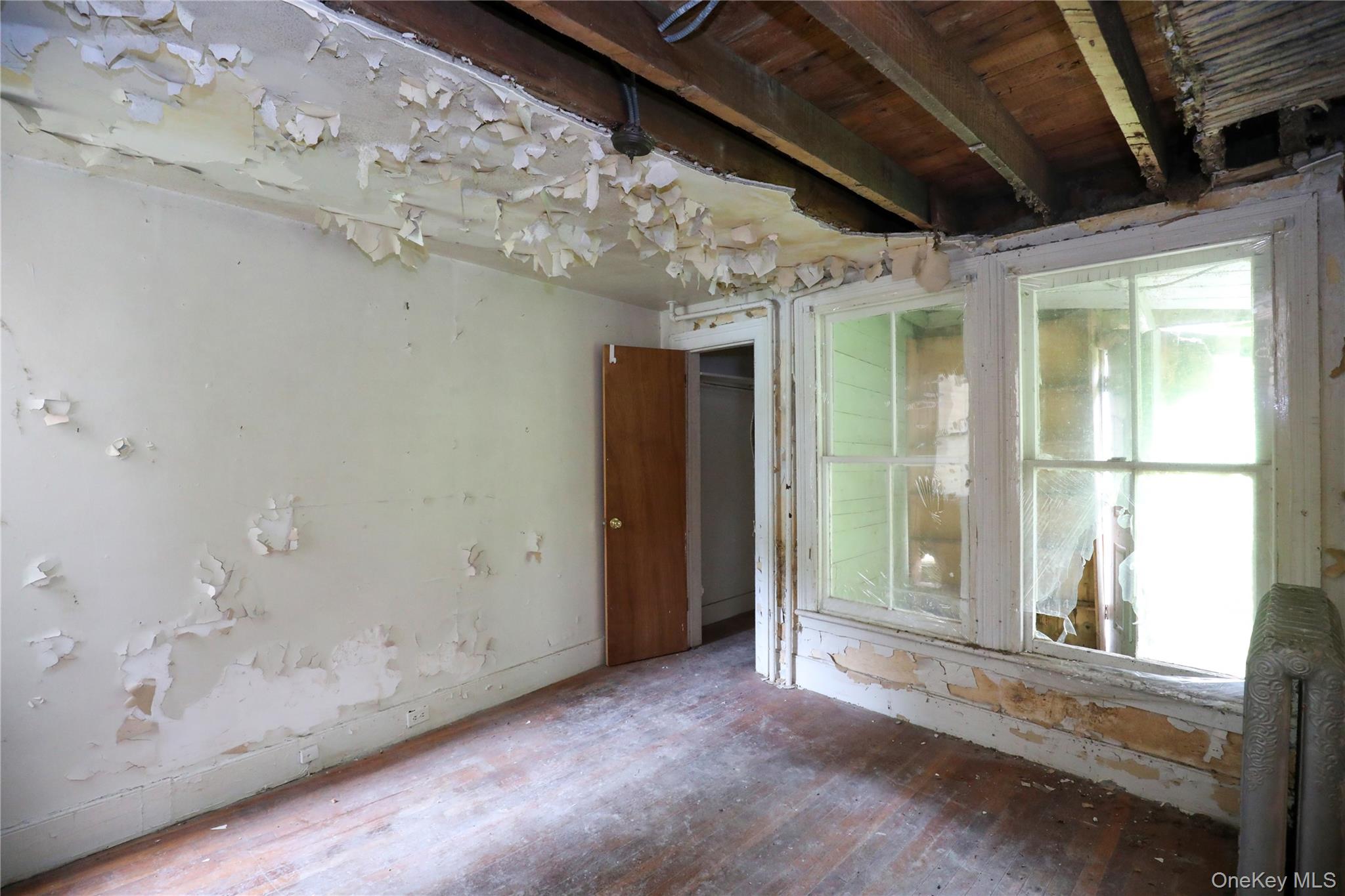 112 Hone Street Property Photo 9