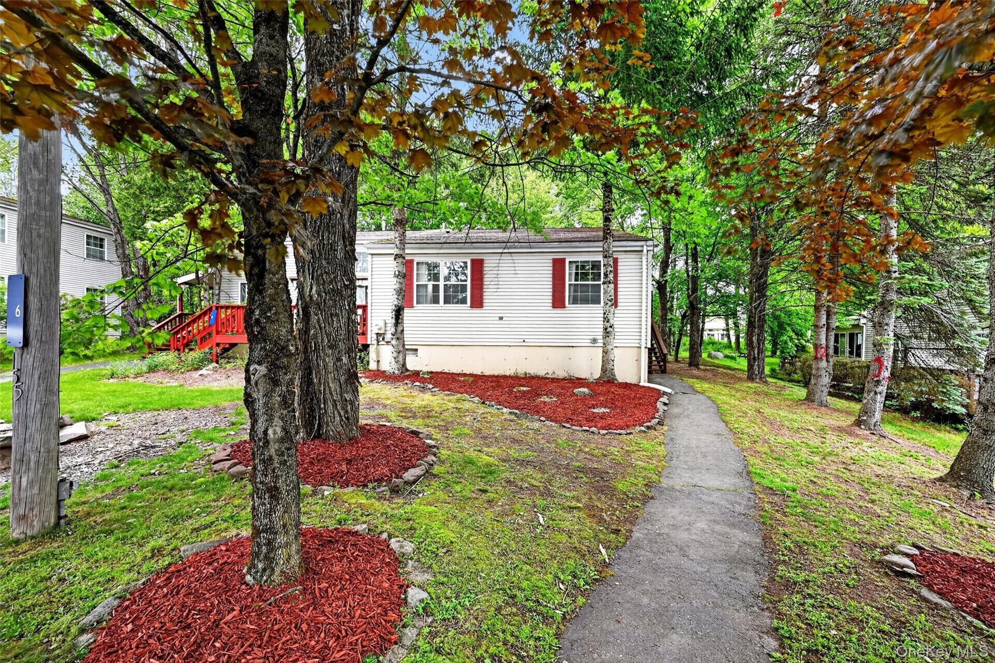 6 Summit Place Property Photo 1