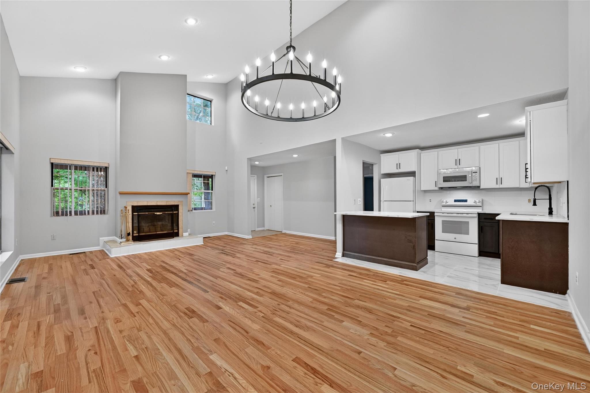 6 Summit Place Property Photo 6