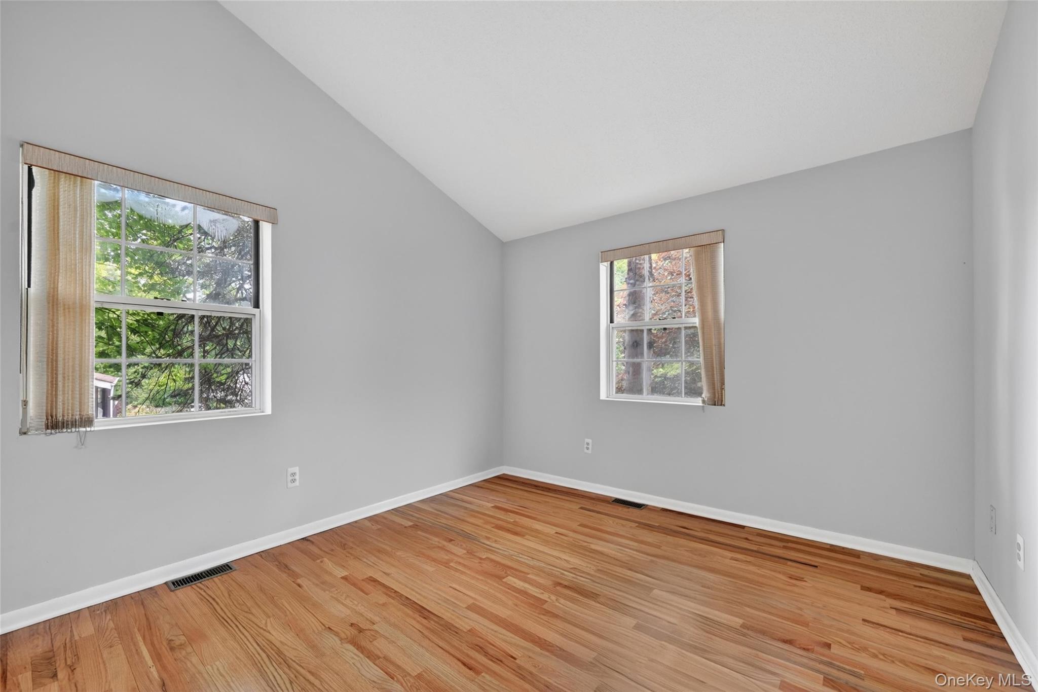6 Summit Place Property Photo 17