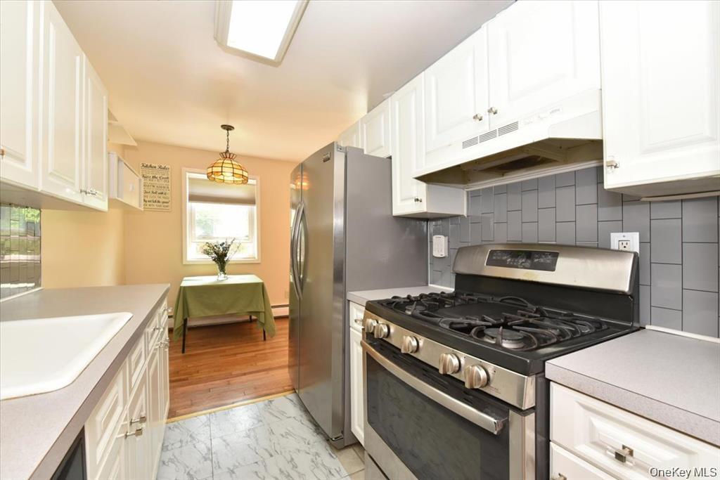 295 Merrick Road 4a Property Photo 9