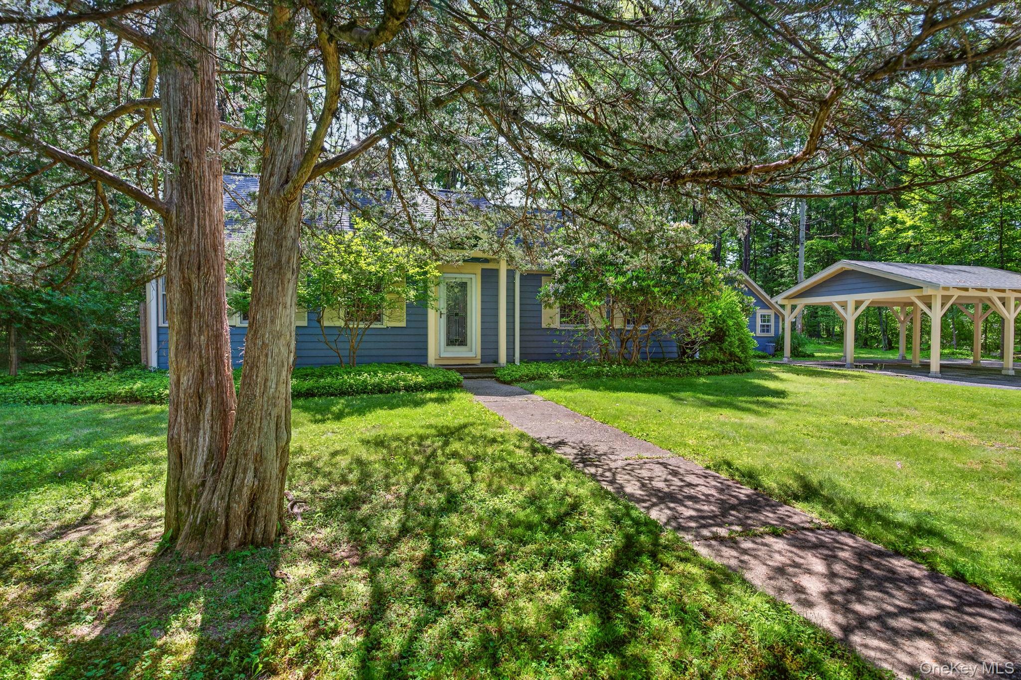 18 Playhouse Lane Property Photo 1