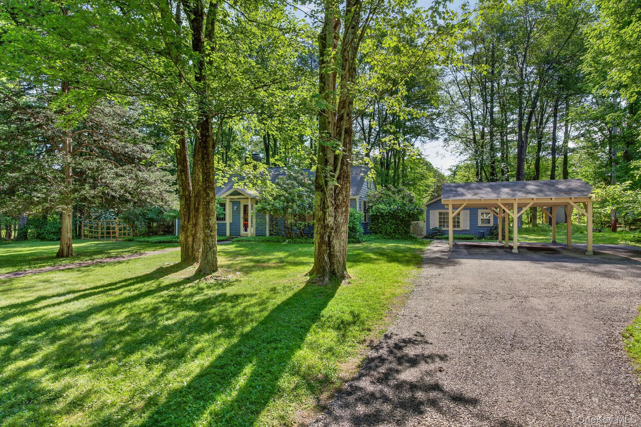 18 Playhouse Lane Property Photo 3