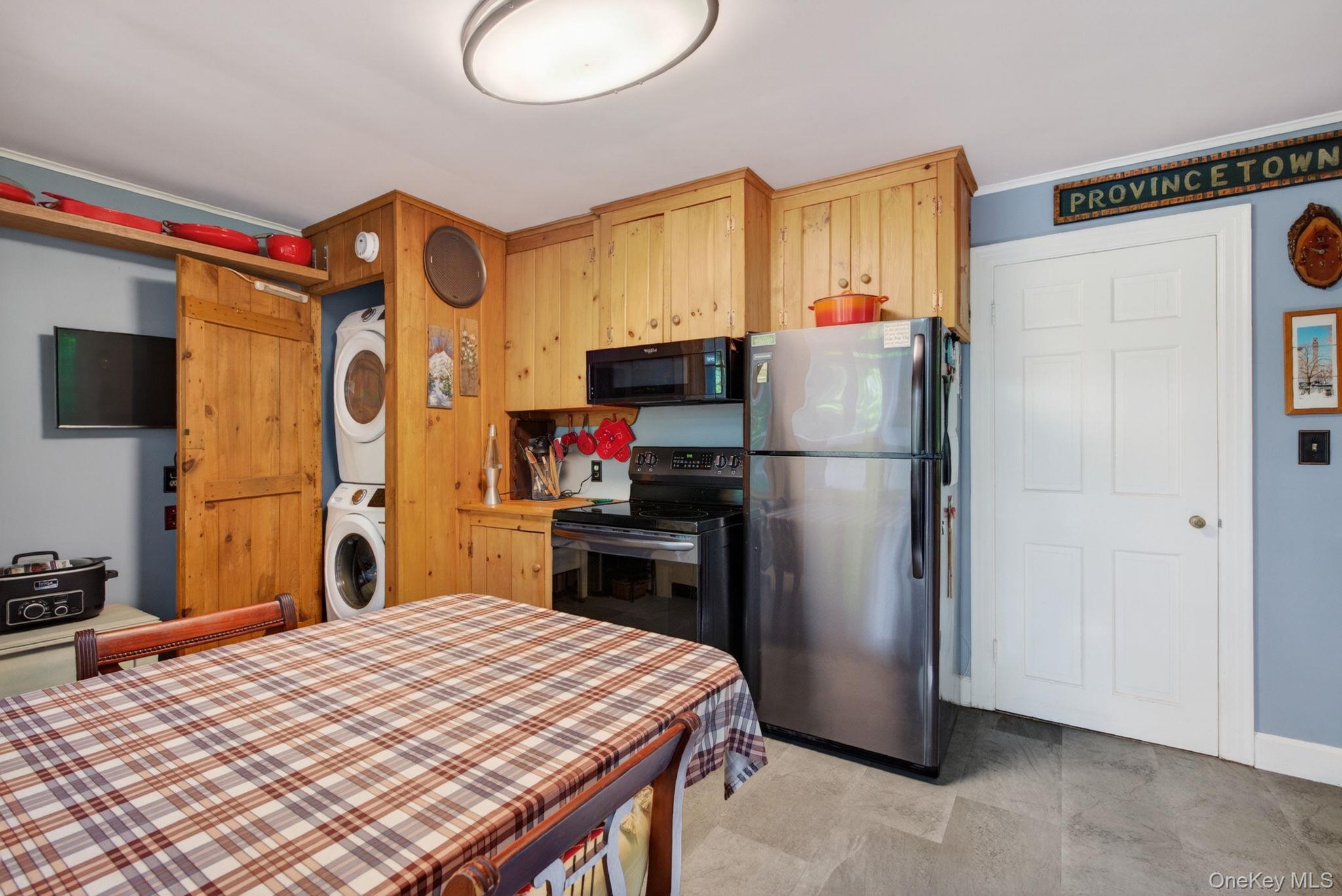 18 Playhouse Lane Property Photo 10