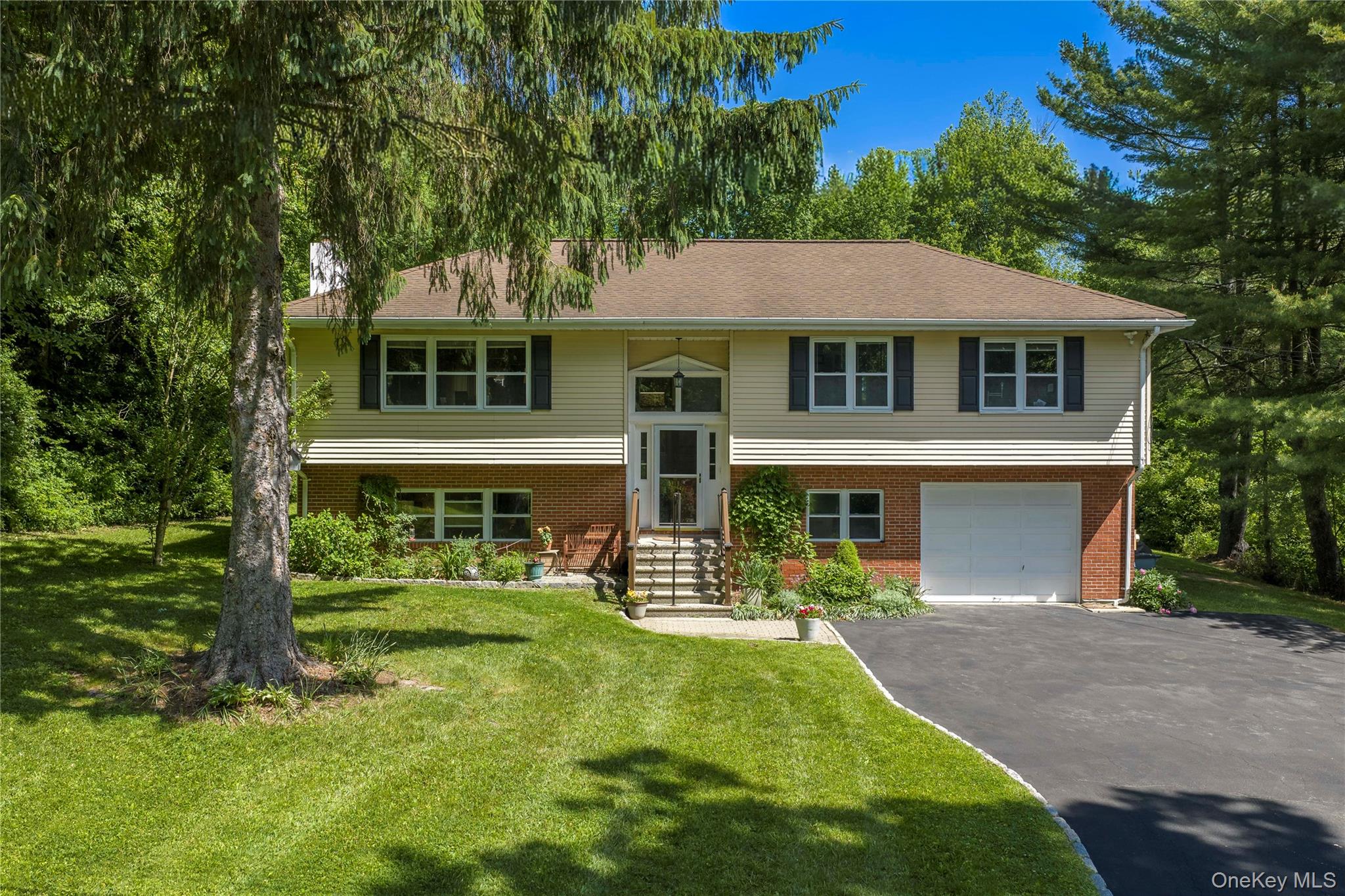 32 Cobb Road Property Photo 1