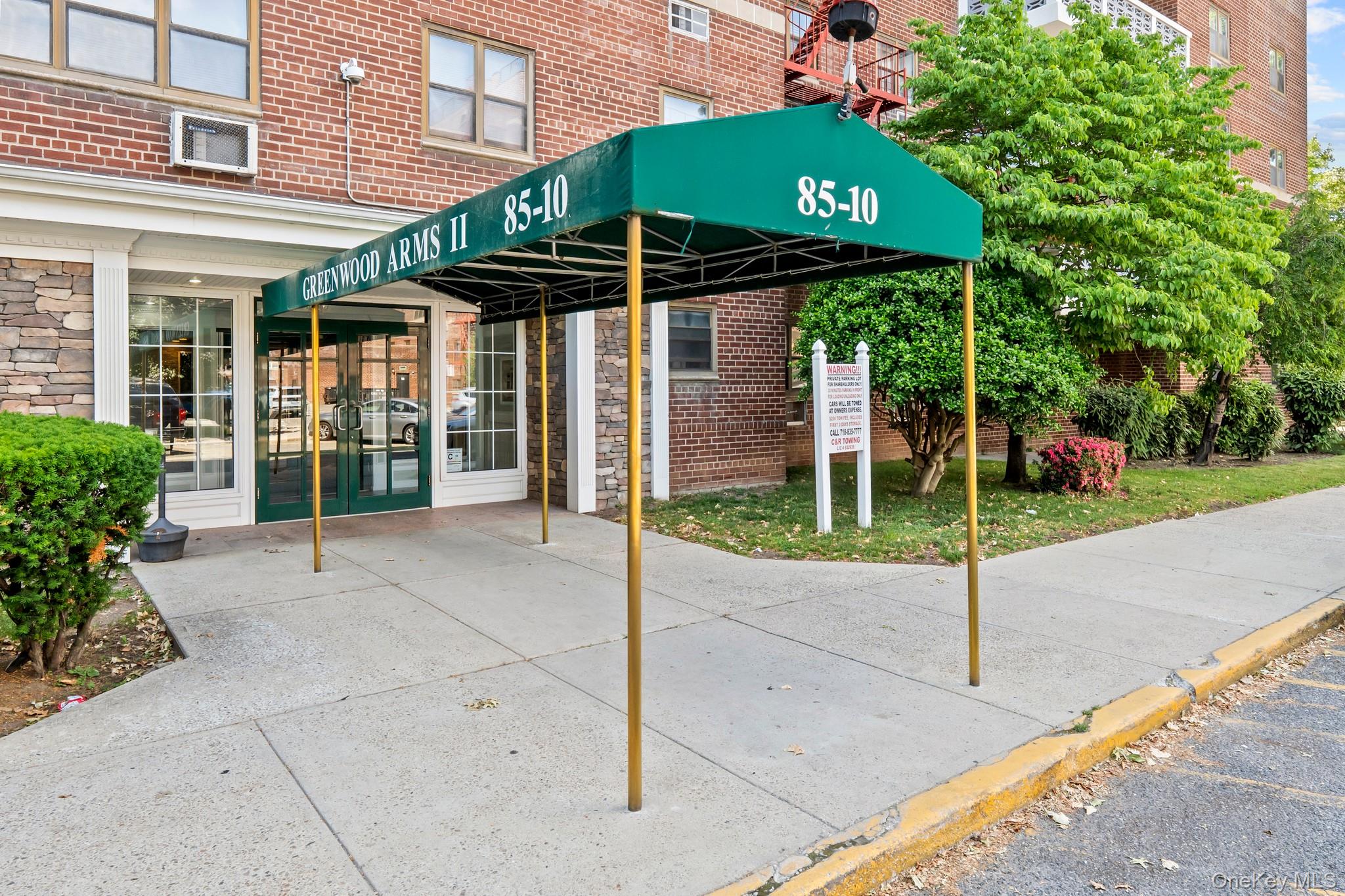 85-10 151 Avenue 2d Property Photo 4