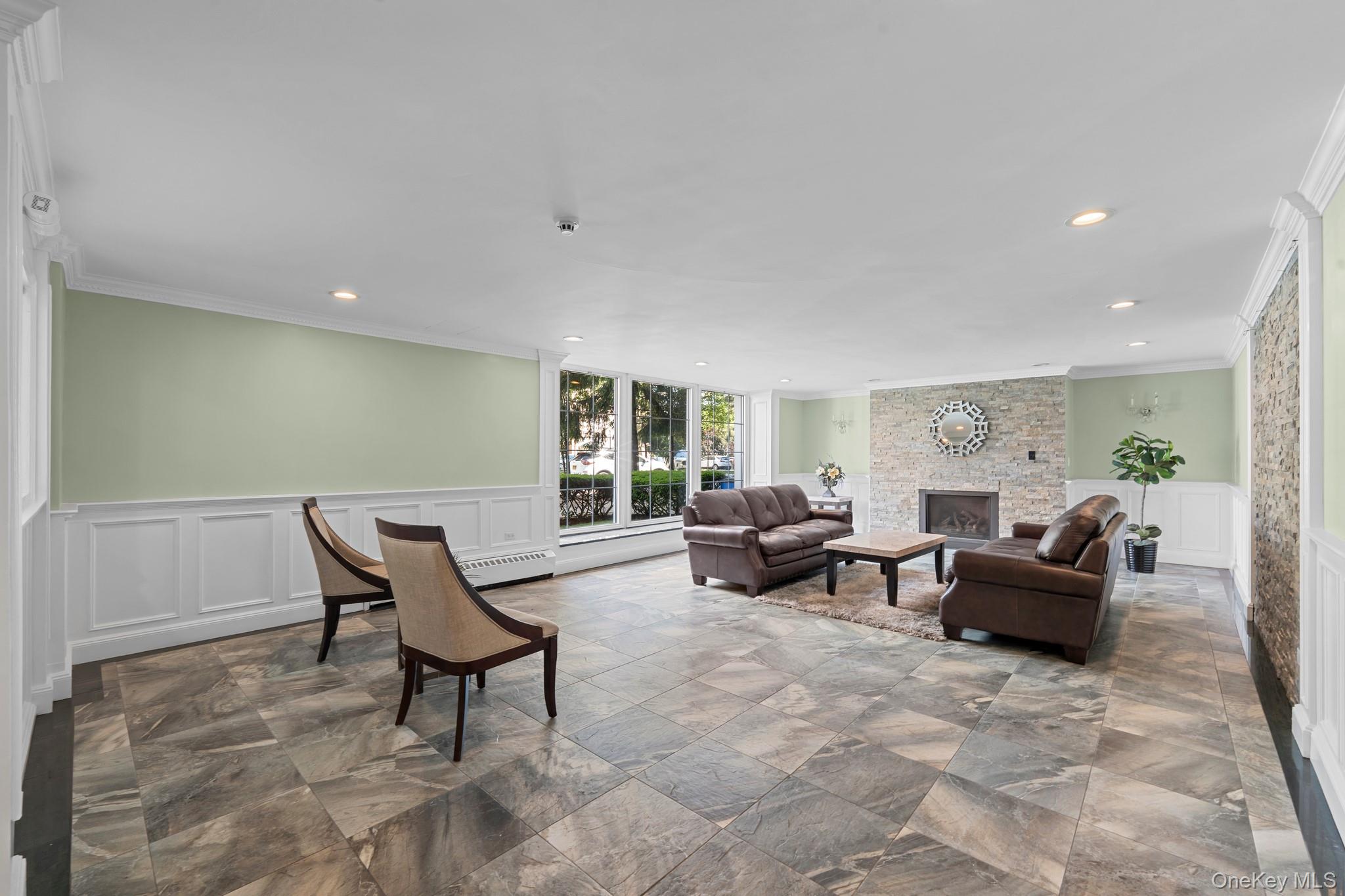 85-10 151 Avenue 2d Property Photo 10