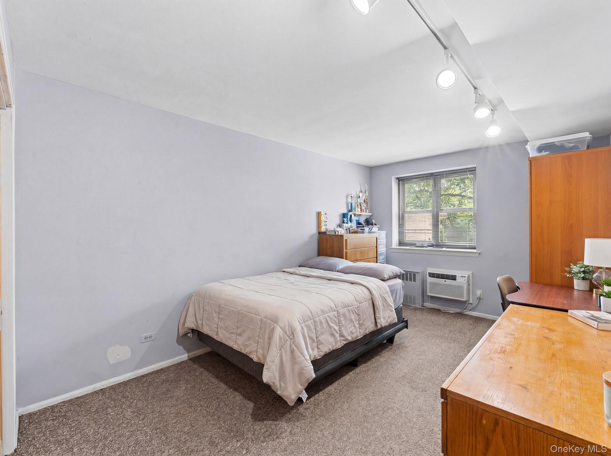 85-10 151 Avenue 2d Property Photo 13