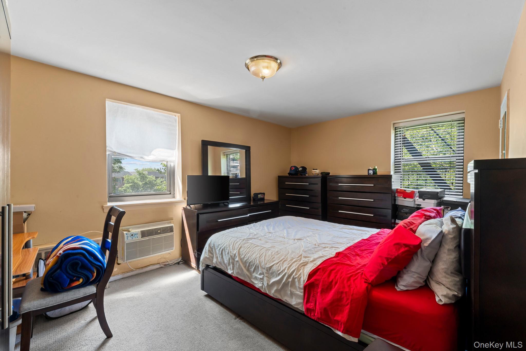 85-10 151 Avenue 2d Property Photo 15