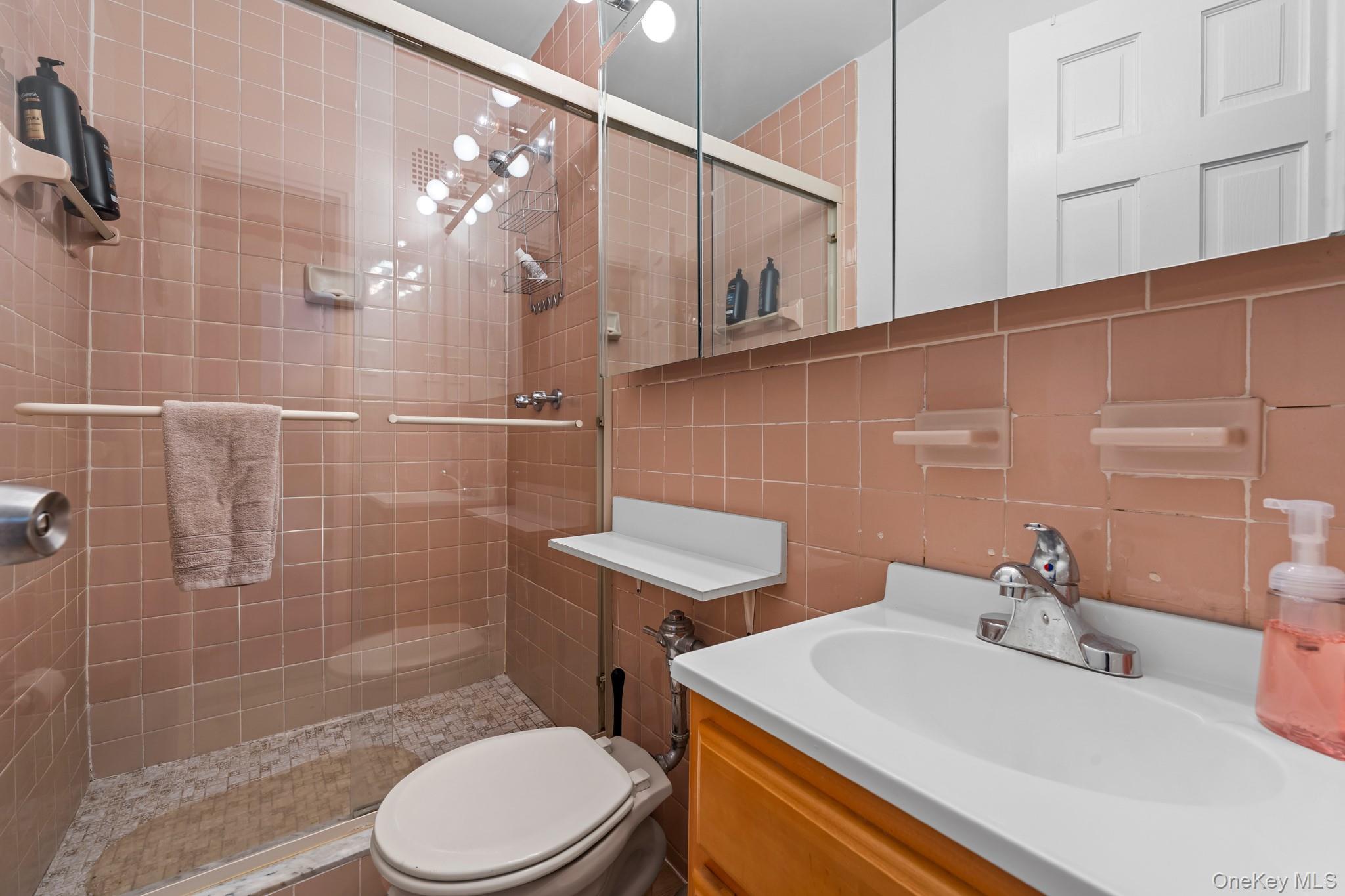 85-10 151 Avenue 2d Property Photo 17