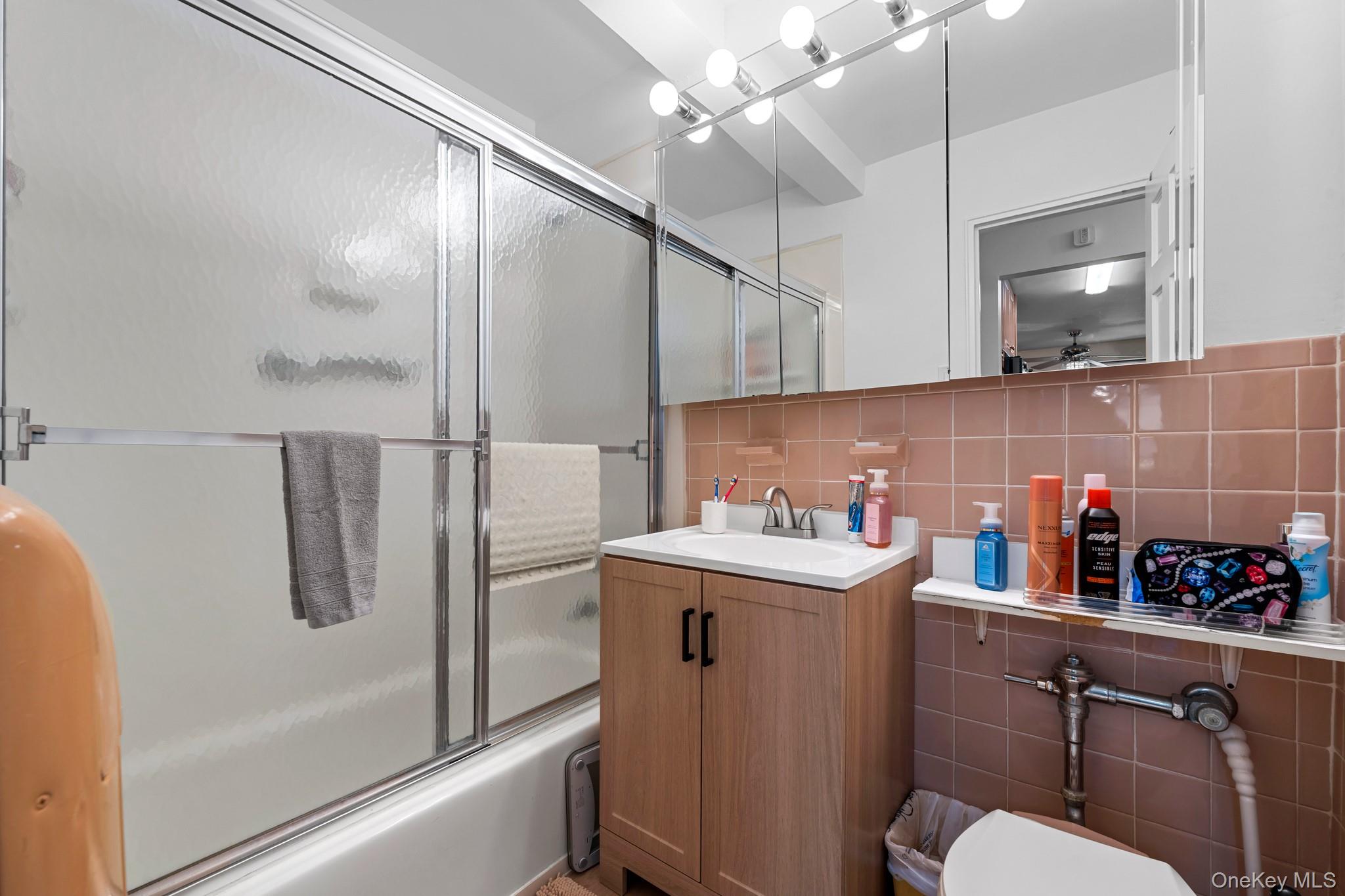 85-10 151 Avenue 2d Property Photo 18