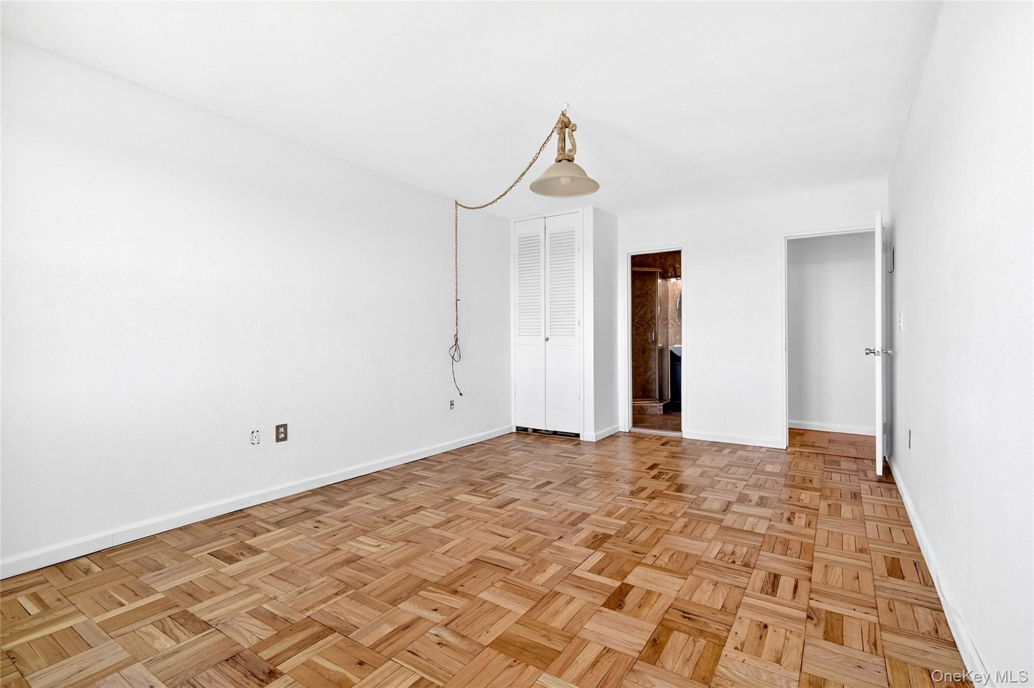1841 Central Park Avenue 18a Property Photo 34