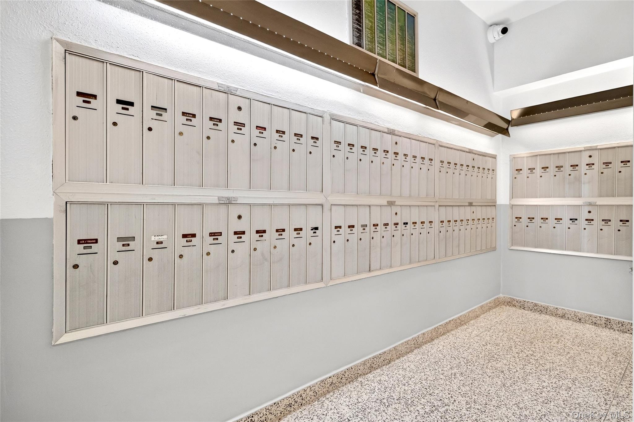 1841 Central Park Avenue 18a Property Photo 49