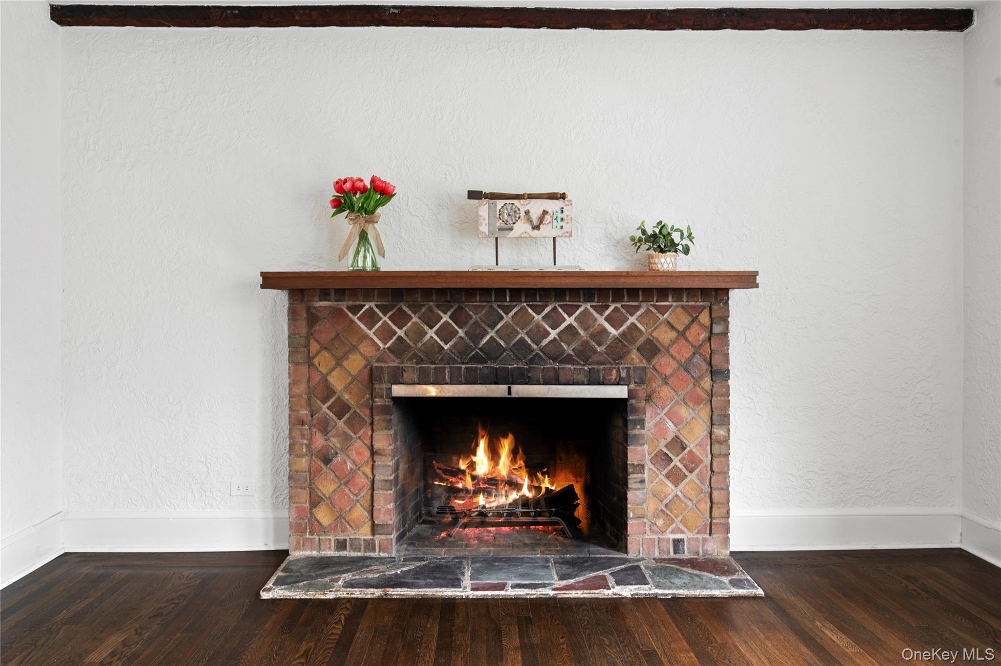270 Bronxville Road B52 Property Photo 5