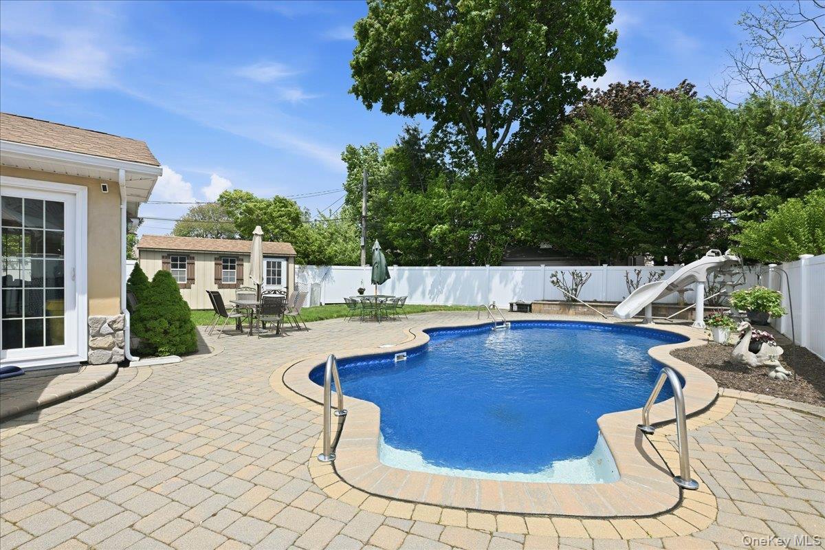 19 Berkshire Road Property Photo 38