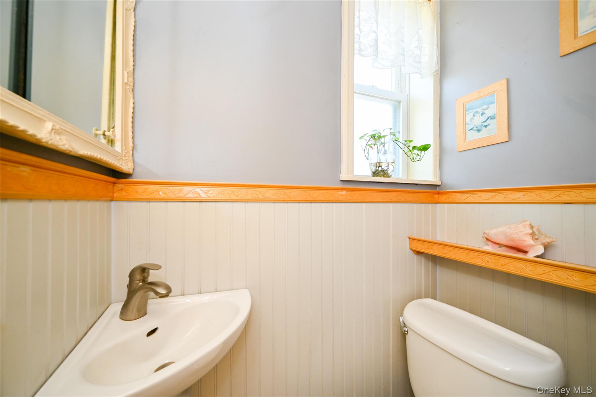 6953 73rd Place Property Photo 12