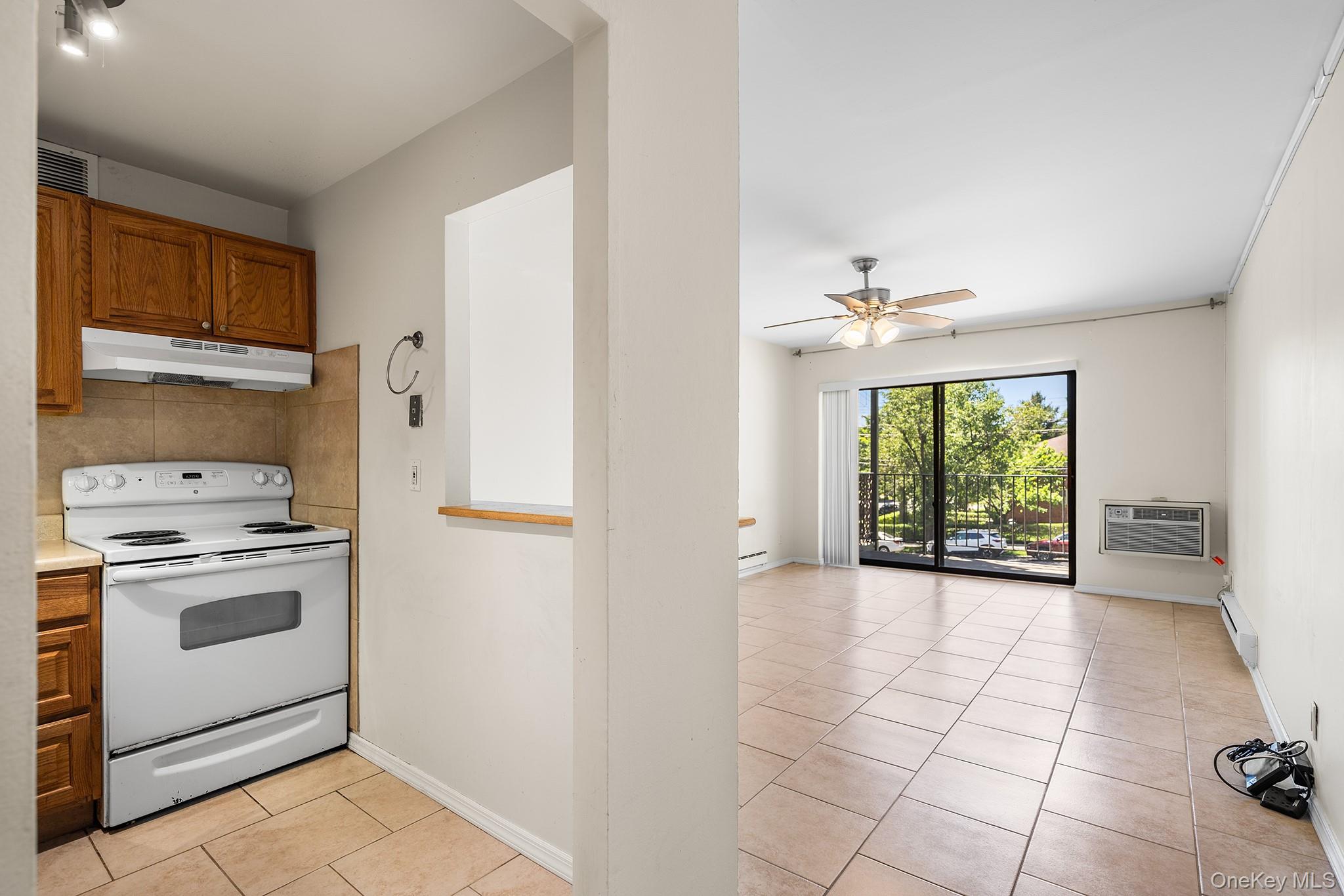 115 Dehaven Drive 105 Property Photo 4