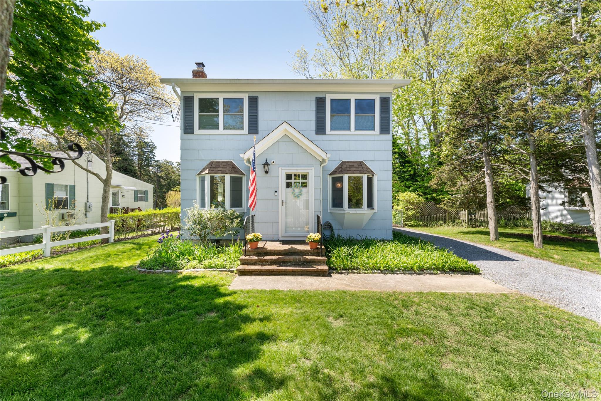 22 W End Avenue Property Photo 1