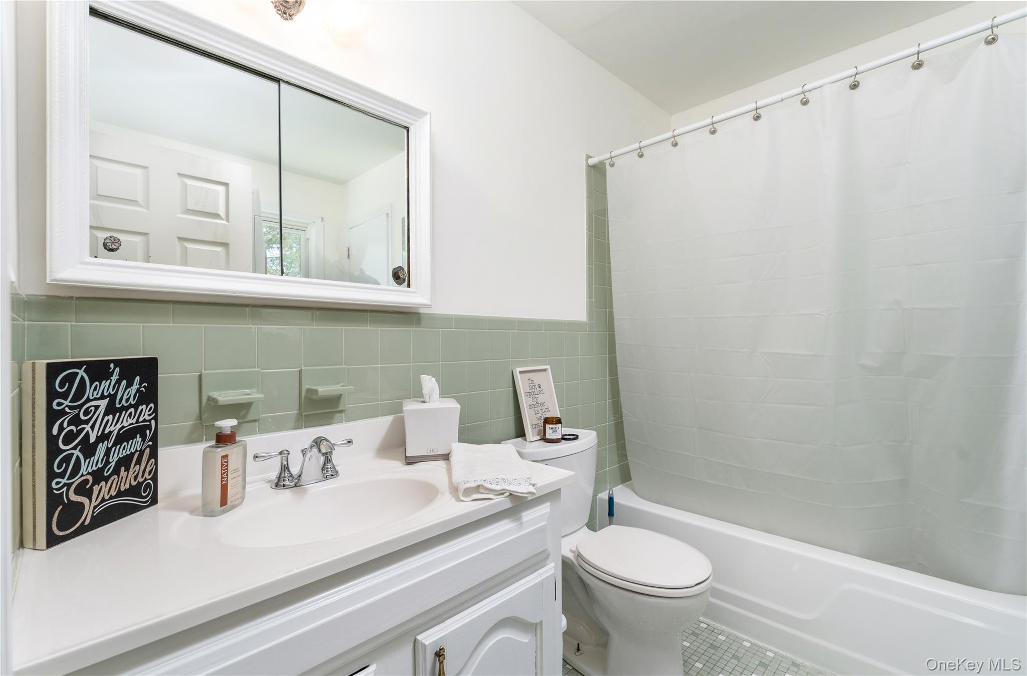 22 W End Avenue Property Photo 15