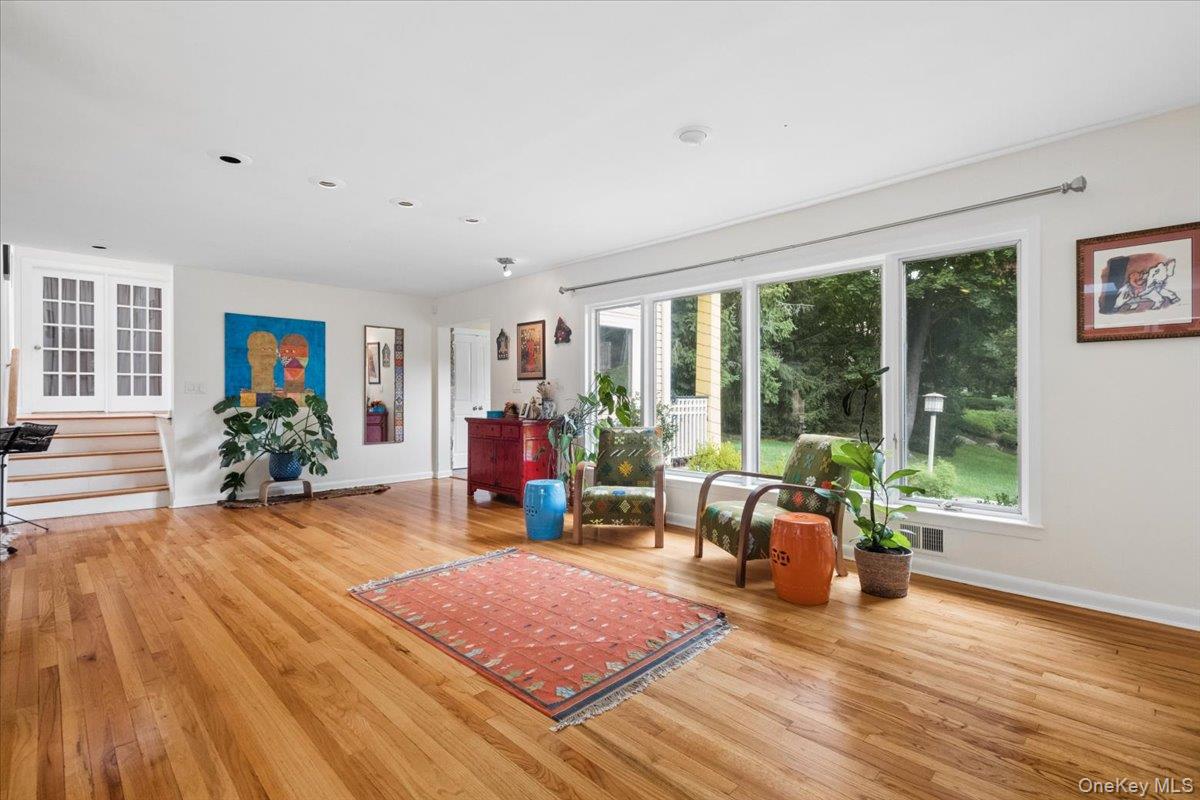 5 Agnes Circle Property Photo 8