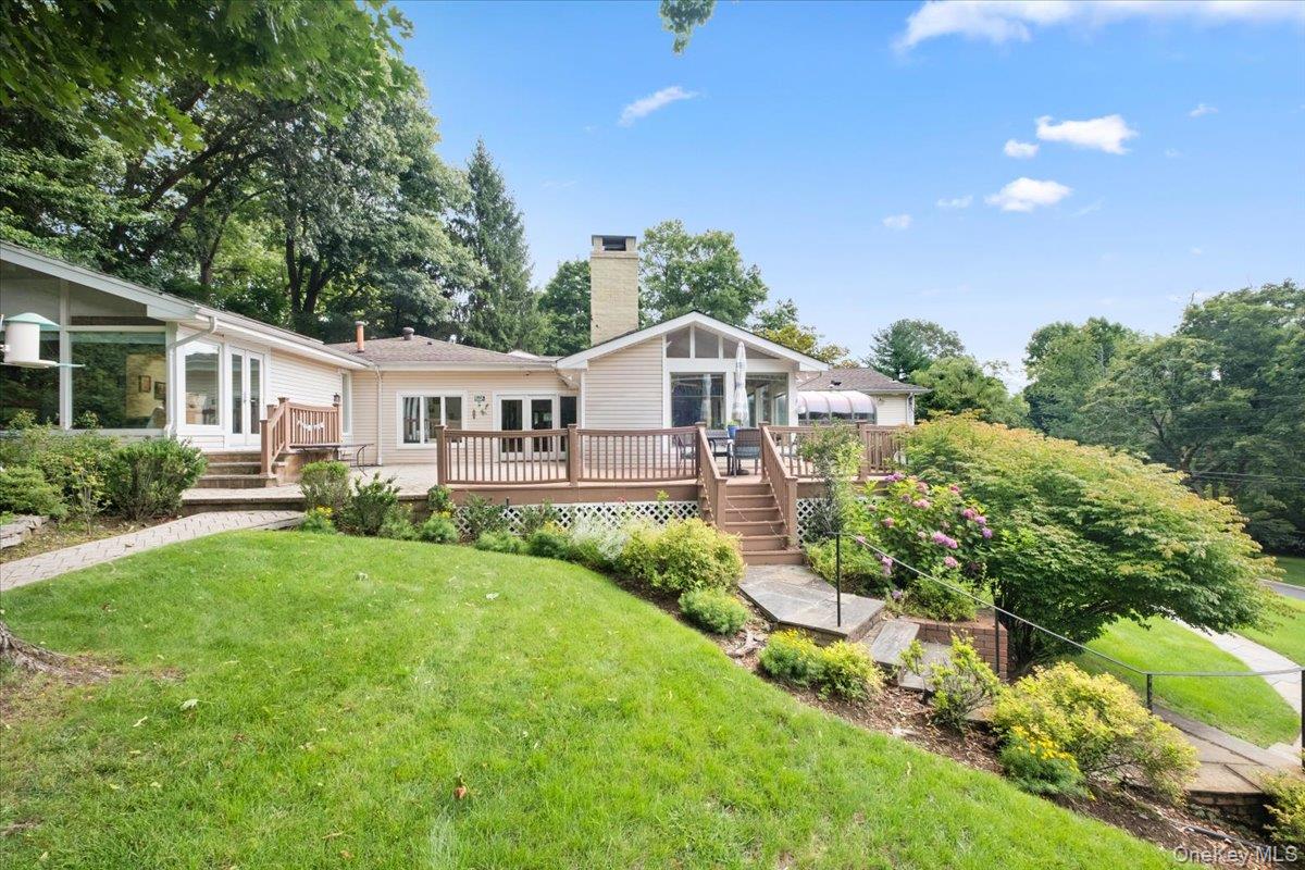 5 Agnes Circle Property Photo 32