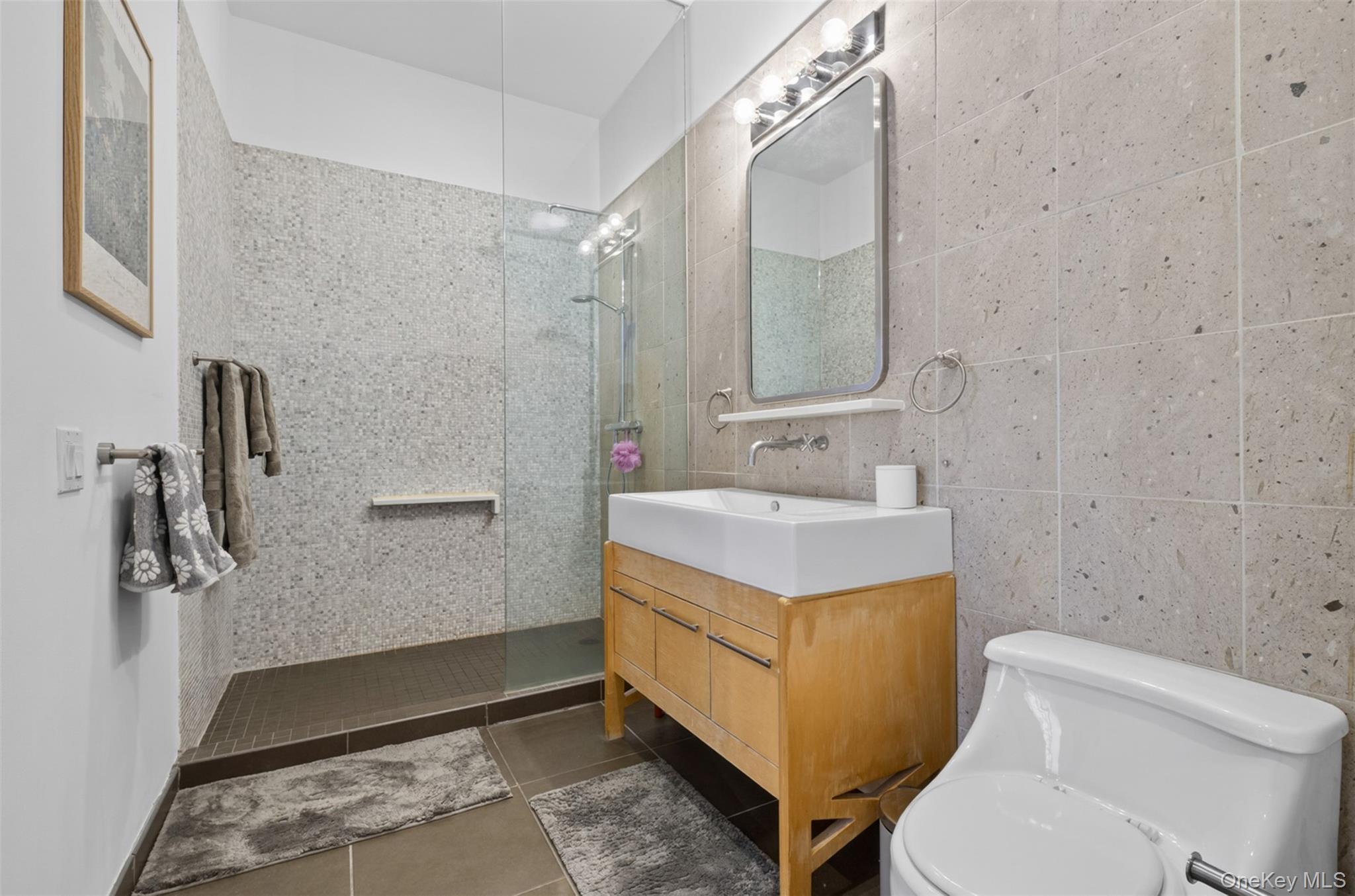 27-28 Thomson Avenue 250 Property Photo 21