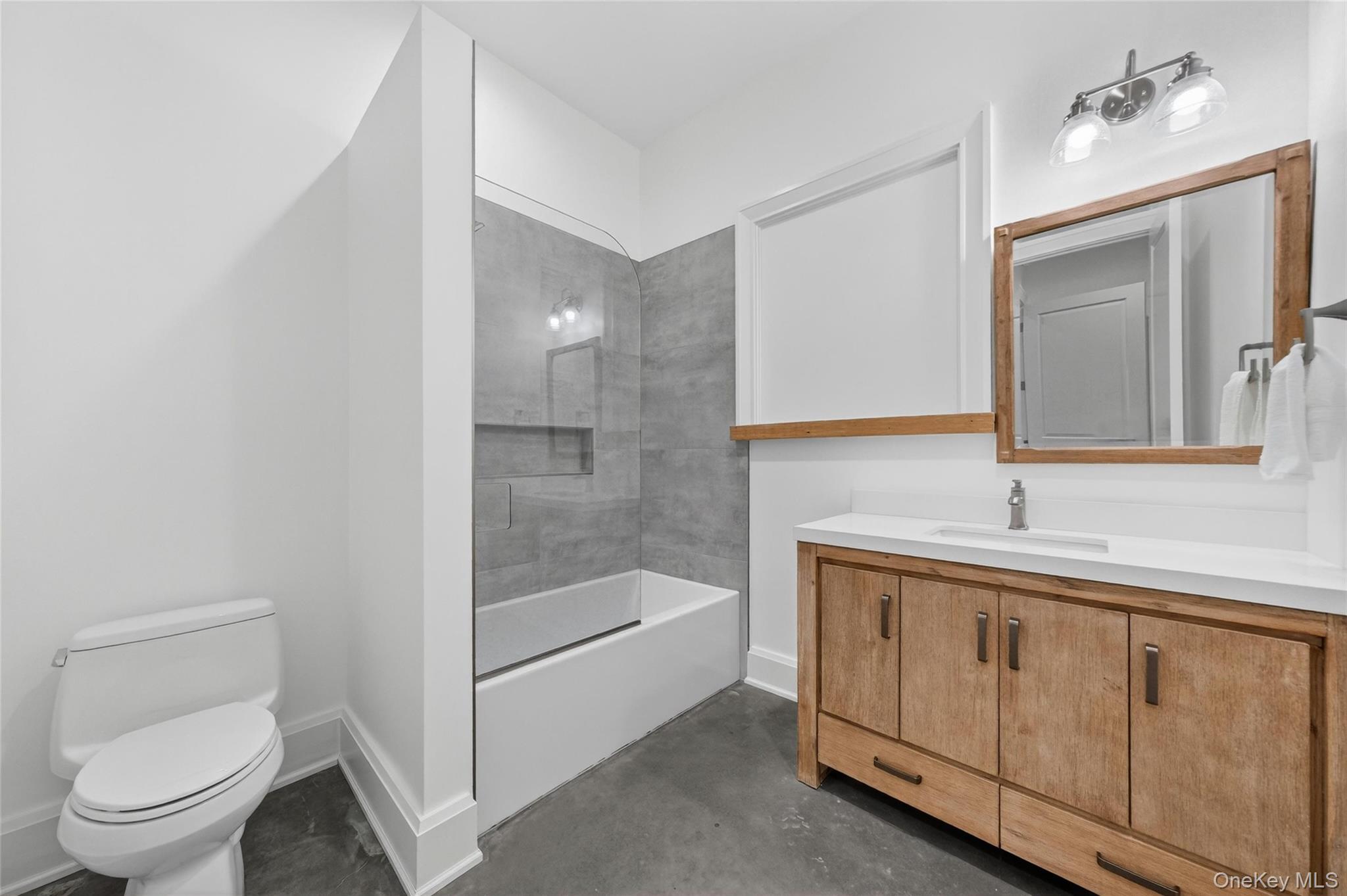 226 Main Street 402 Property Photo 31