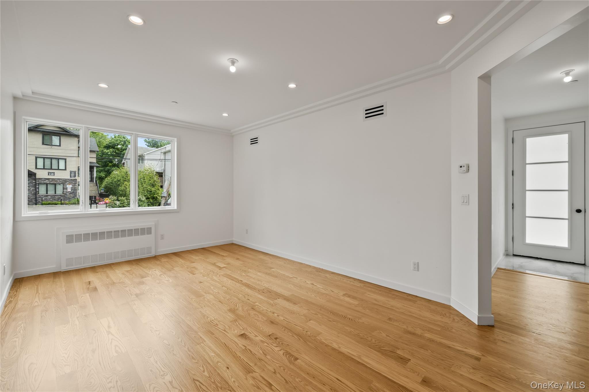 105 N Cole Avenue 111 Property Photo 11
