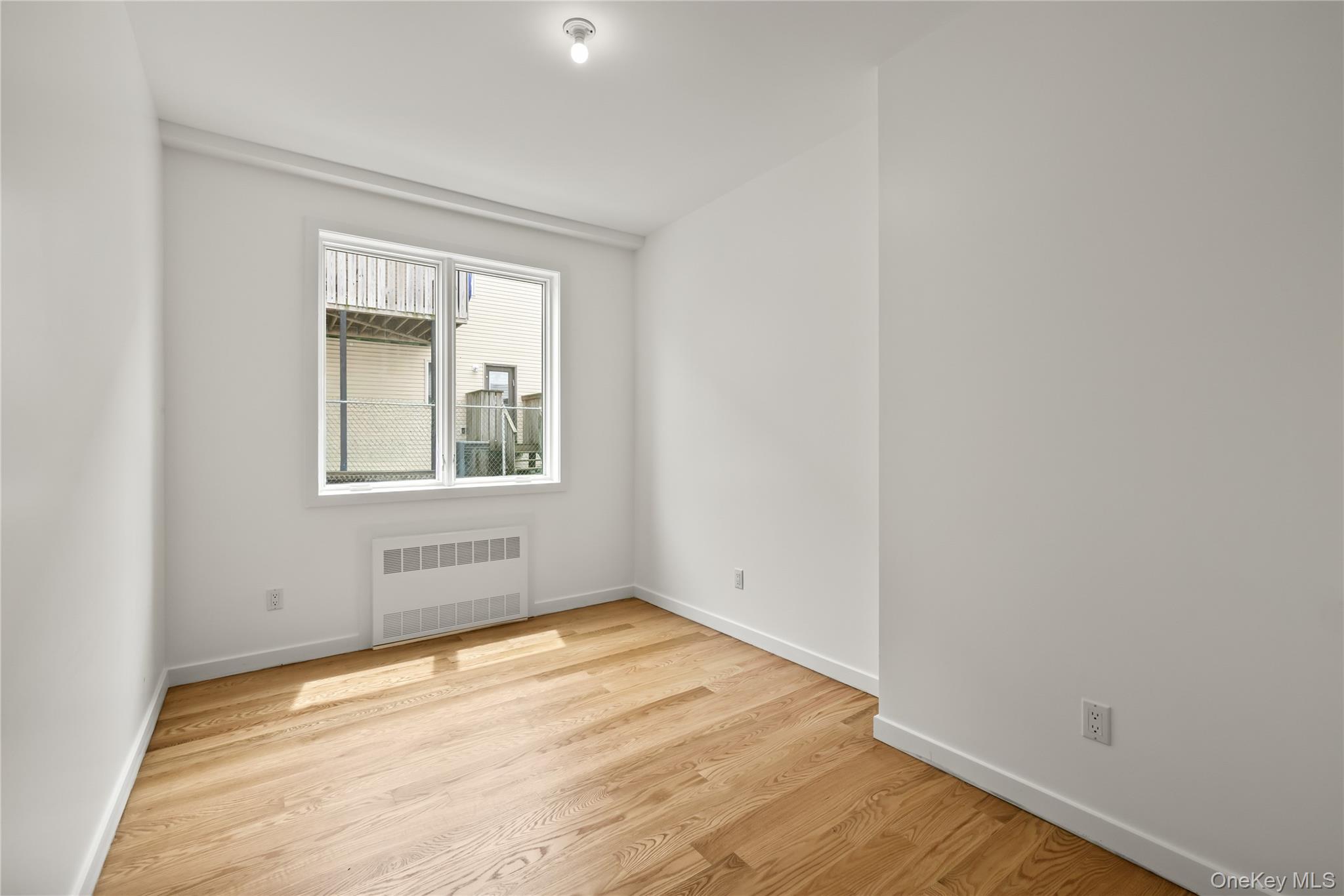 105 N Cole Avenue 111 Property Photo 13