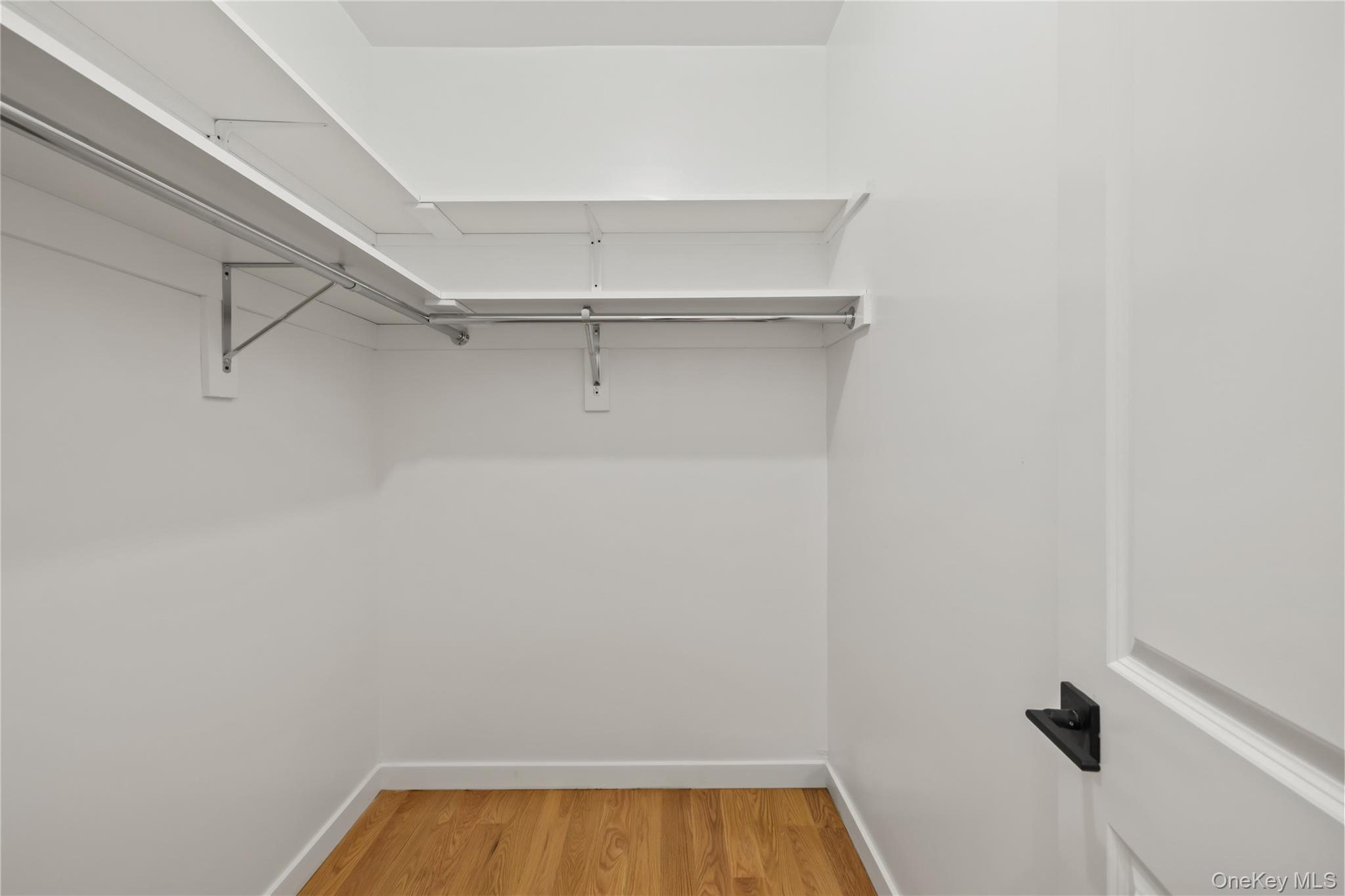 105 N Cole Avenue 111 Property Photo 20