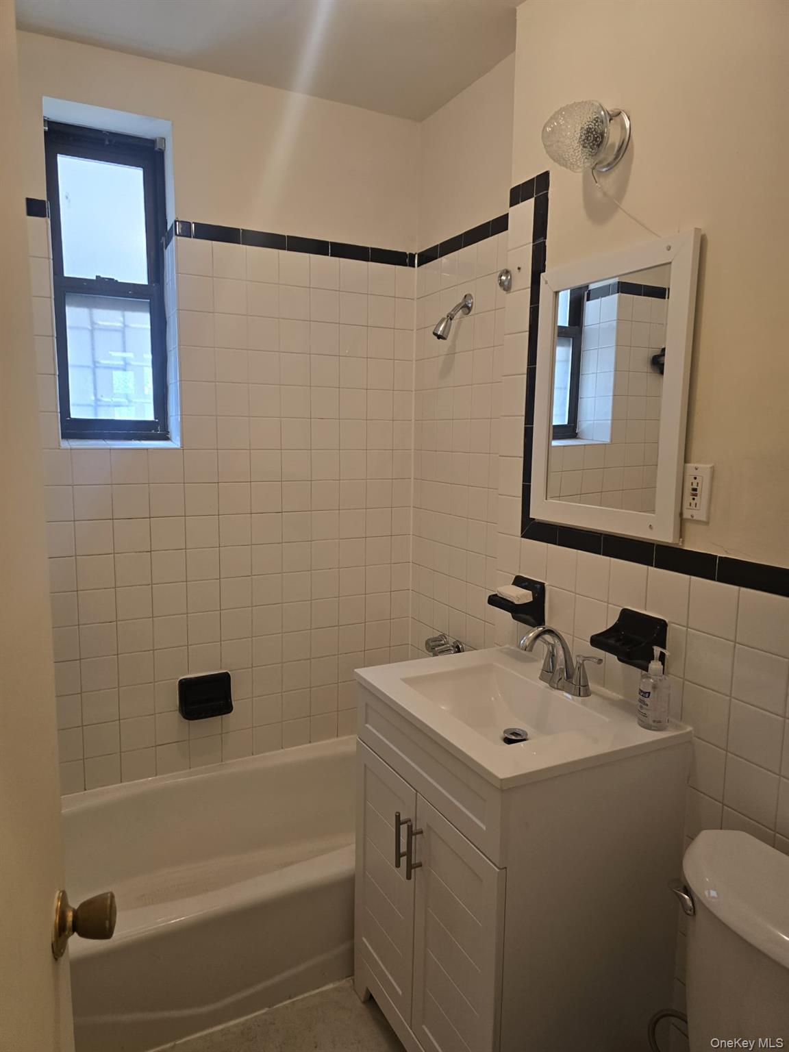 773 Eastern Parkway 3c Property Photo 4