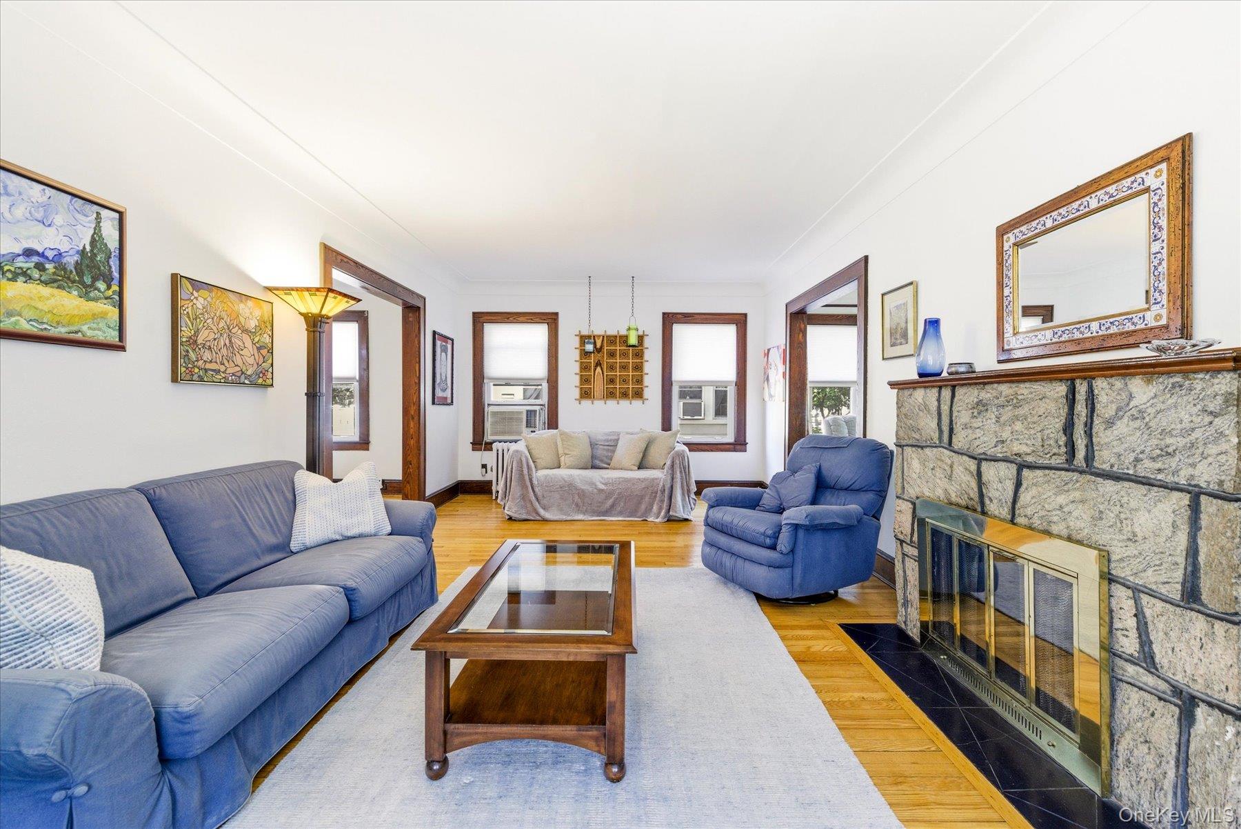 89 Lexington Avenue Property Photo 7