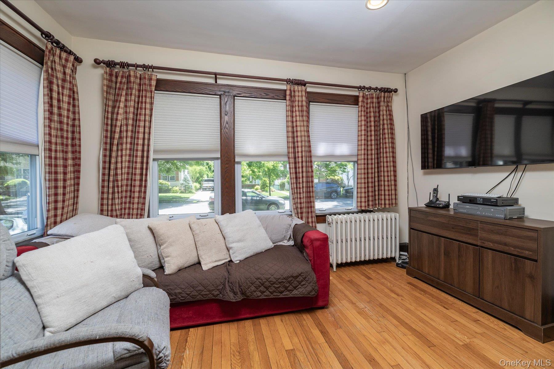 89 Lexington Avenue Property Photo 10