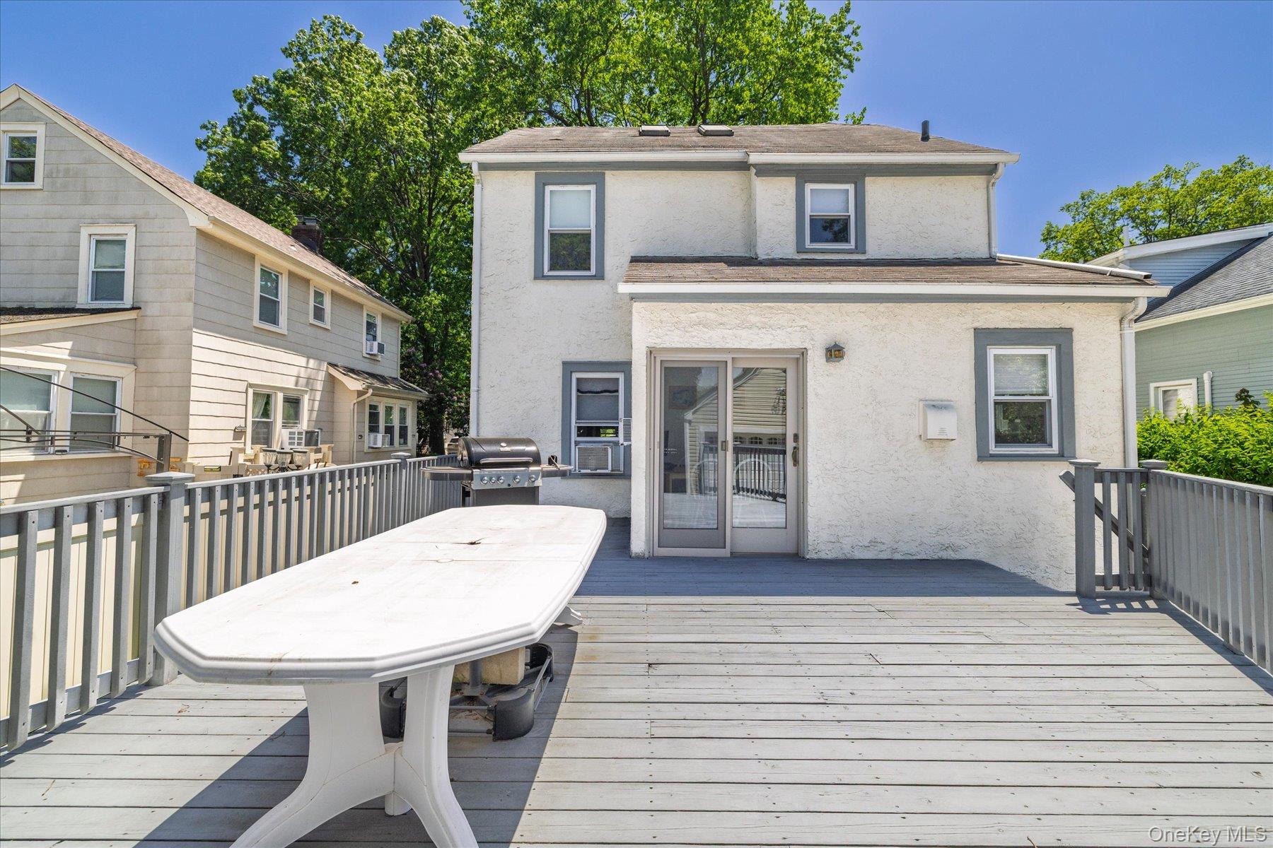 89 Lexington Avenue Property Photo 23