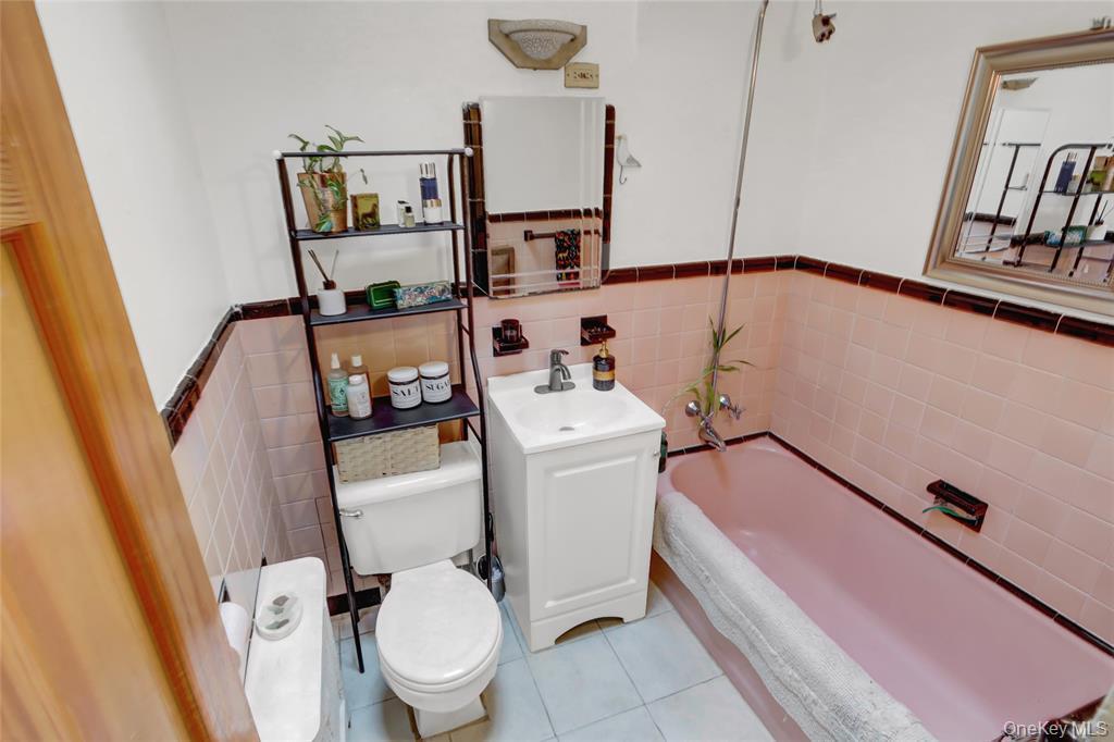 4409 Bedford Avenue Property Photo 7