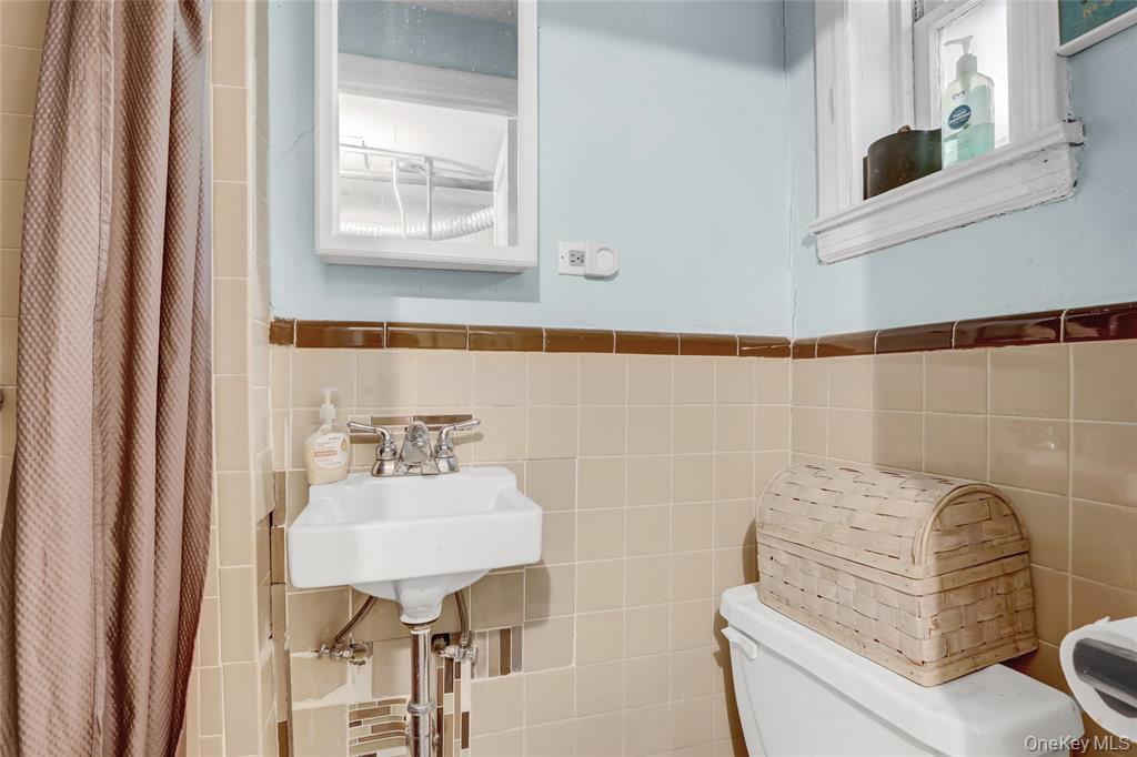 4409 Bedford Avenue Property Photo 13