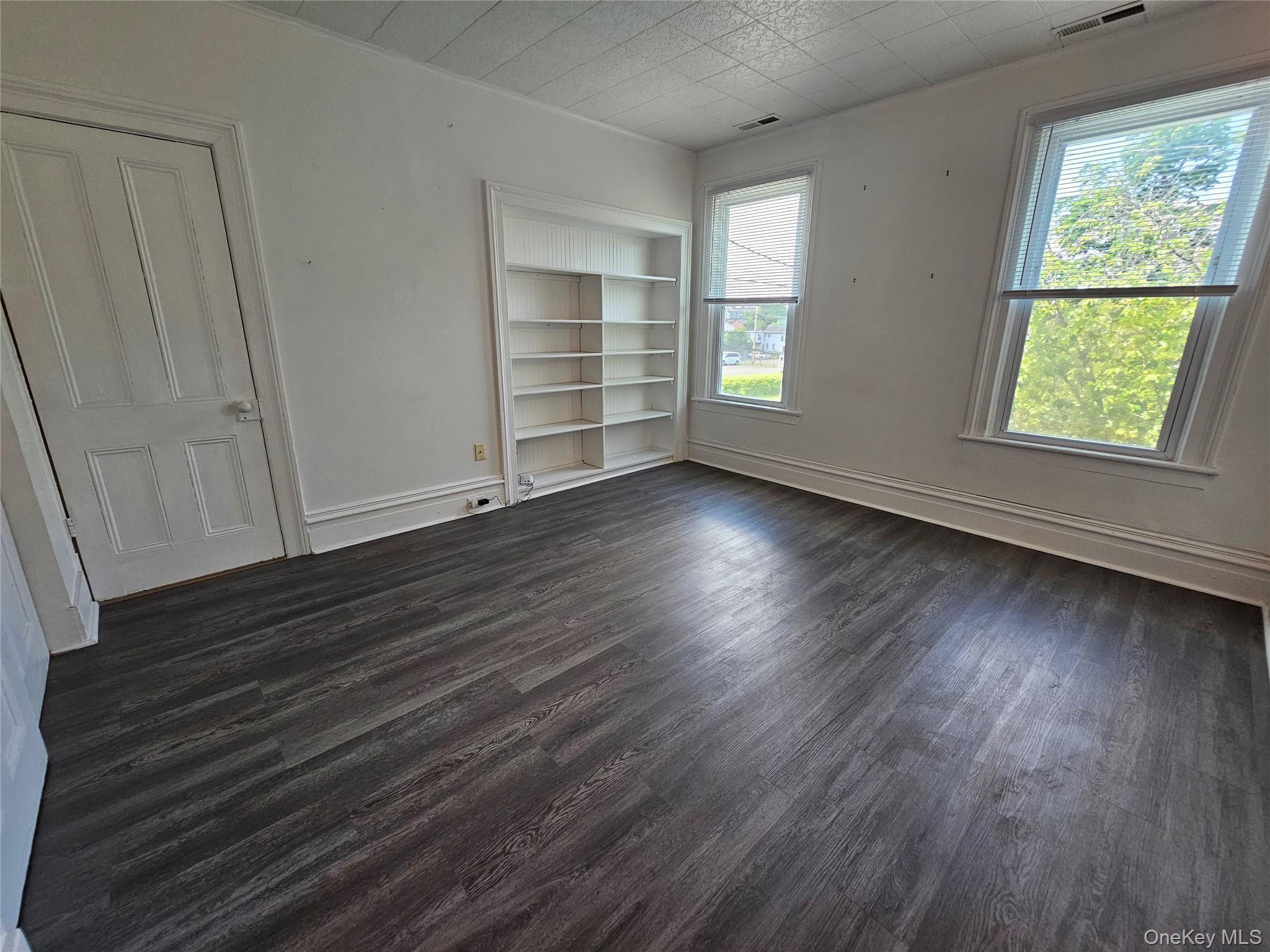 356-358 State Street Property Photo 24